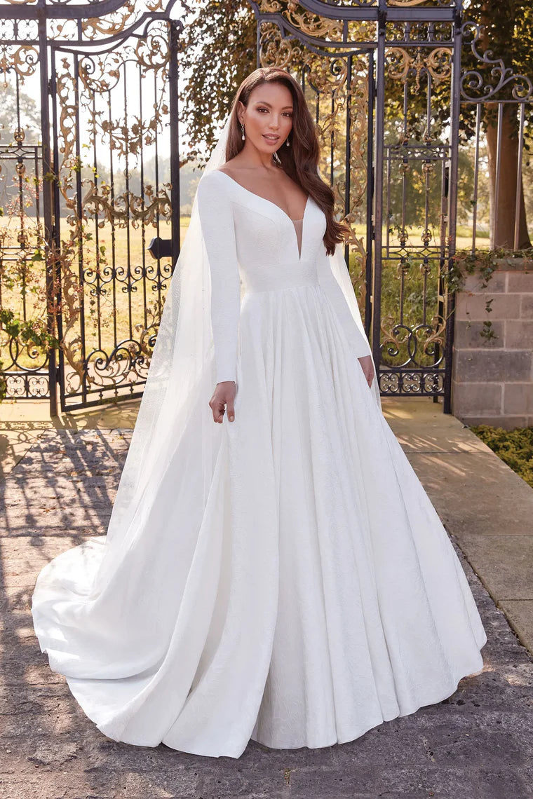 Classic satin Backless Long Sleeve Chapel Train  wedding dress