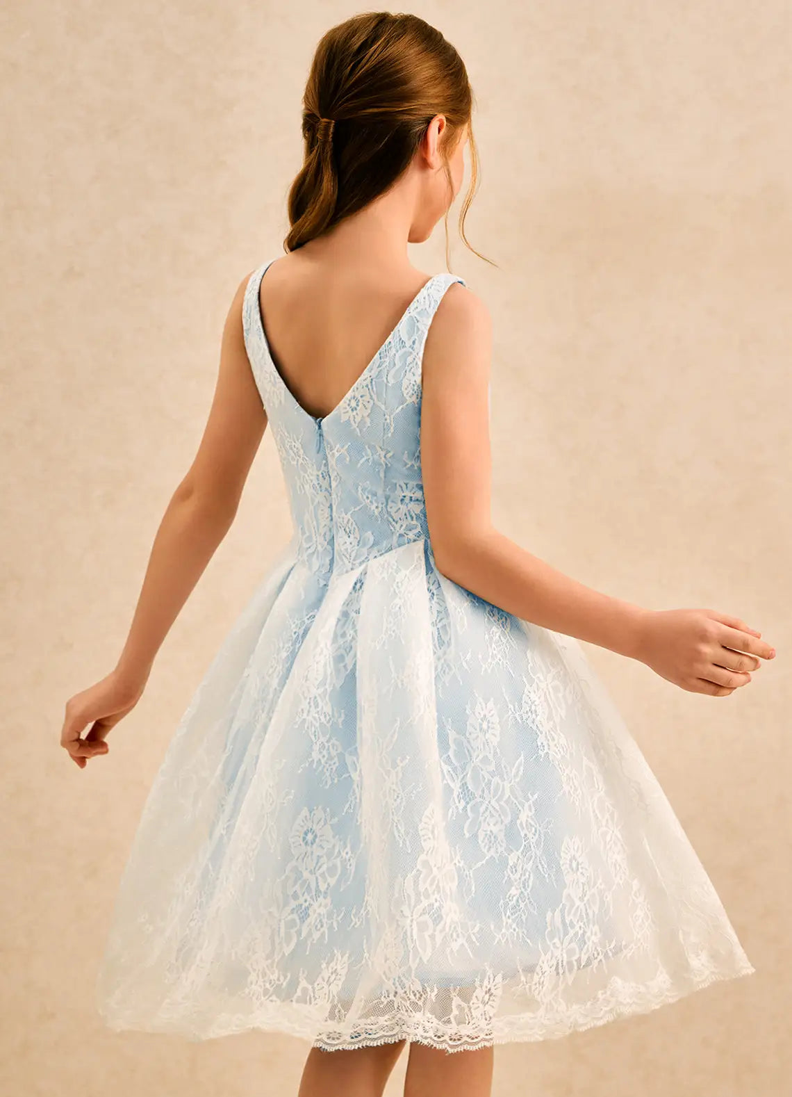 Adjustable Spaghetti Strap Square V-Back White Floral Lace Light Blue Tulle Knee-Length Junior Bridesmaid Dresses