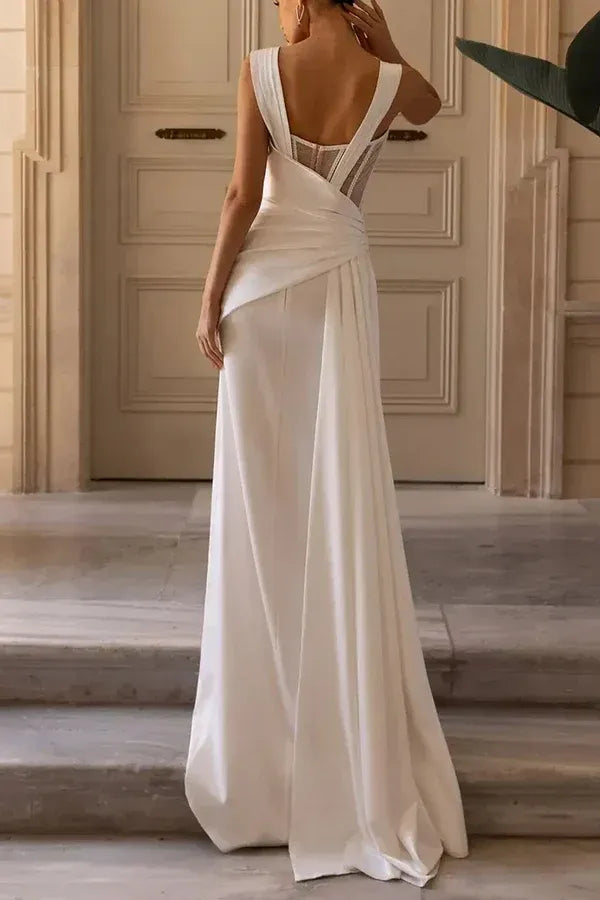 Alluring Sweetheart Wide-Strap Mermaid Floor-Length Wedding Dress
