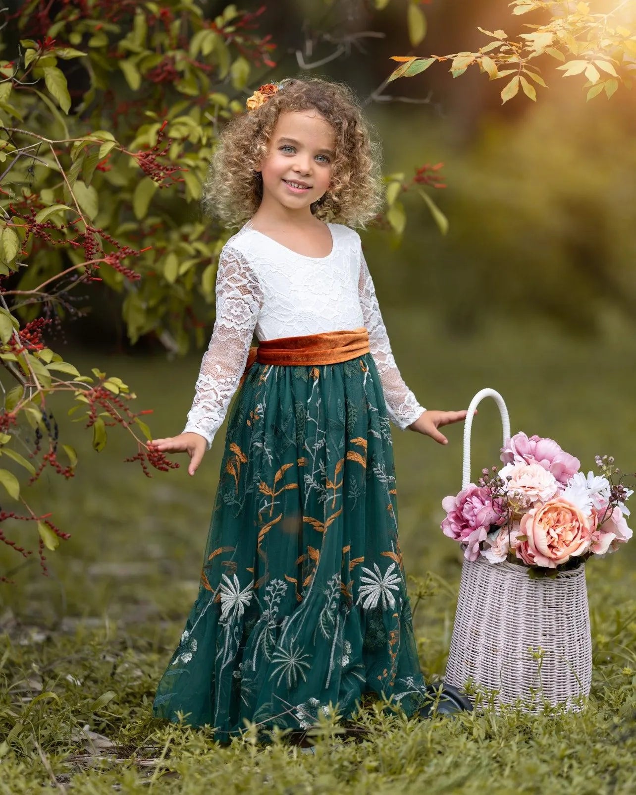 Autumn A-Line Round Neck Sleeveless V-Back Knee-Length Outdoor Flower Girl Dress