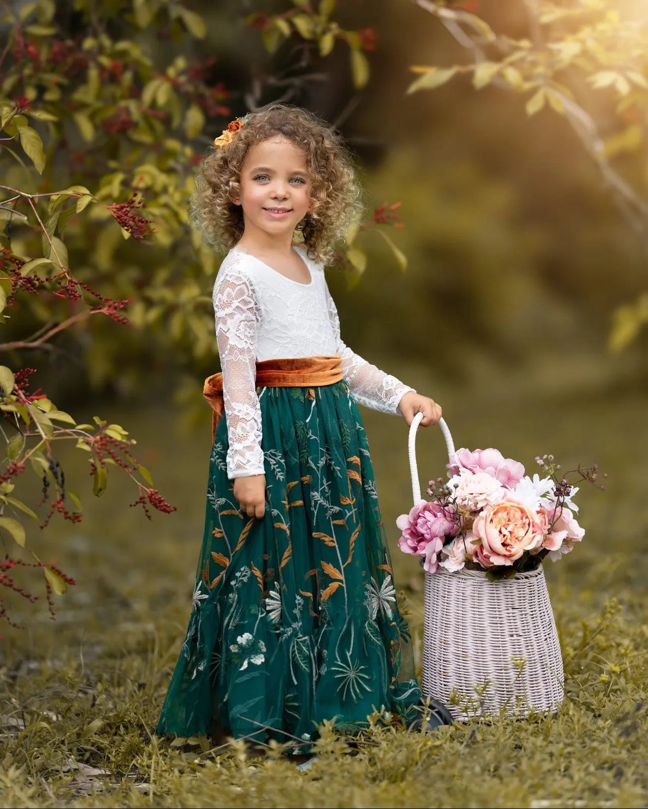 Autumn A-Line Round Neck Sleeveless V-Back Knee-Length Outdoor Flower Girl Dress