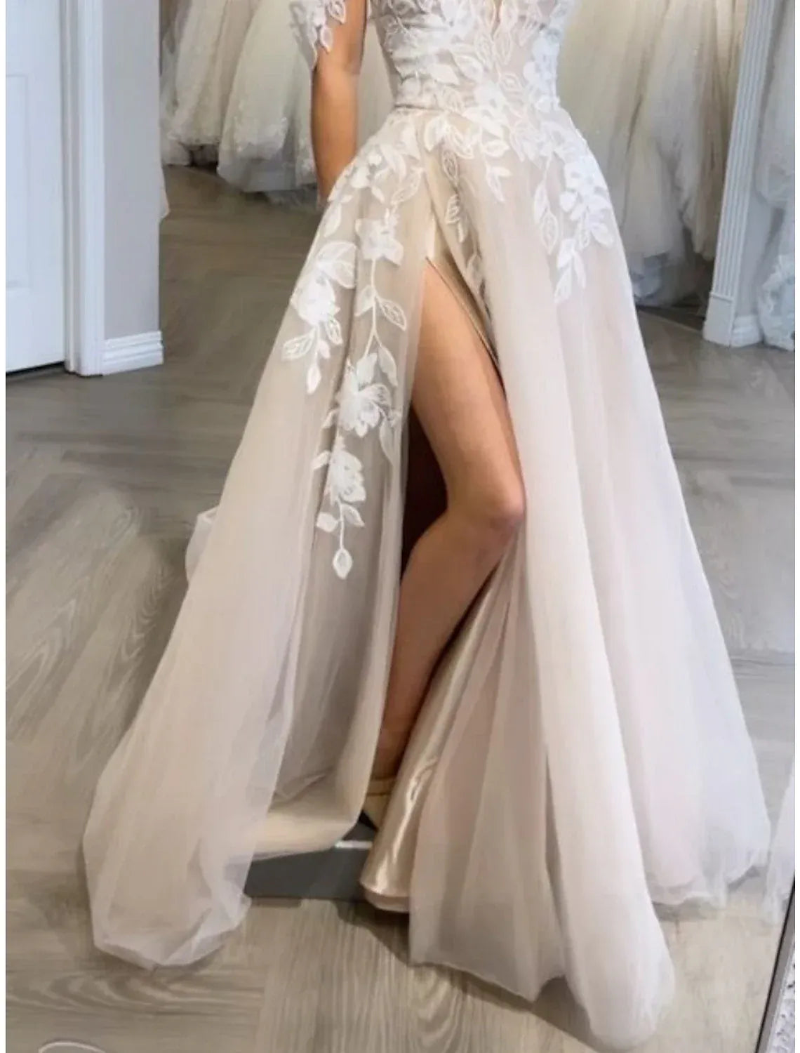 Boho A-Line Off-The-Shoulder Sweetheart Floral Lace High Slit Champagne Tulle Wedding Dress