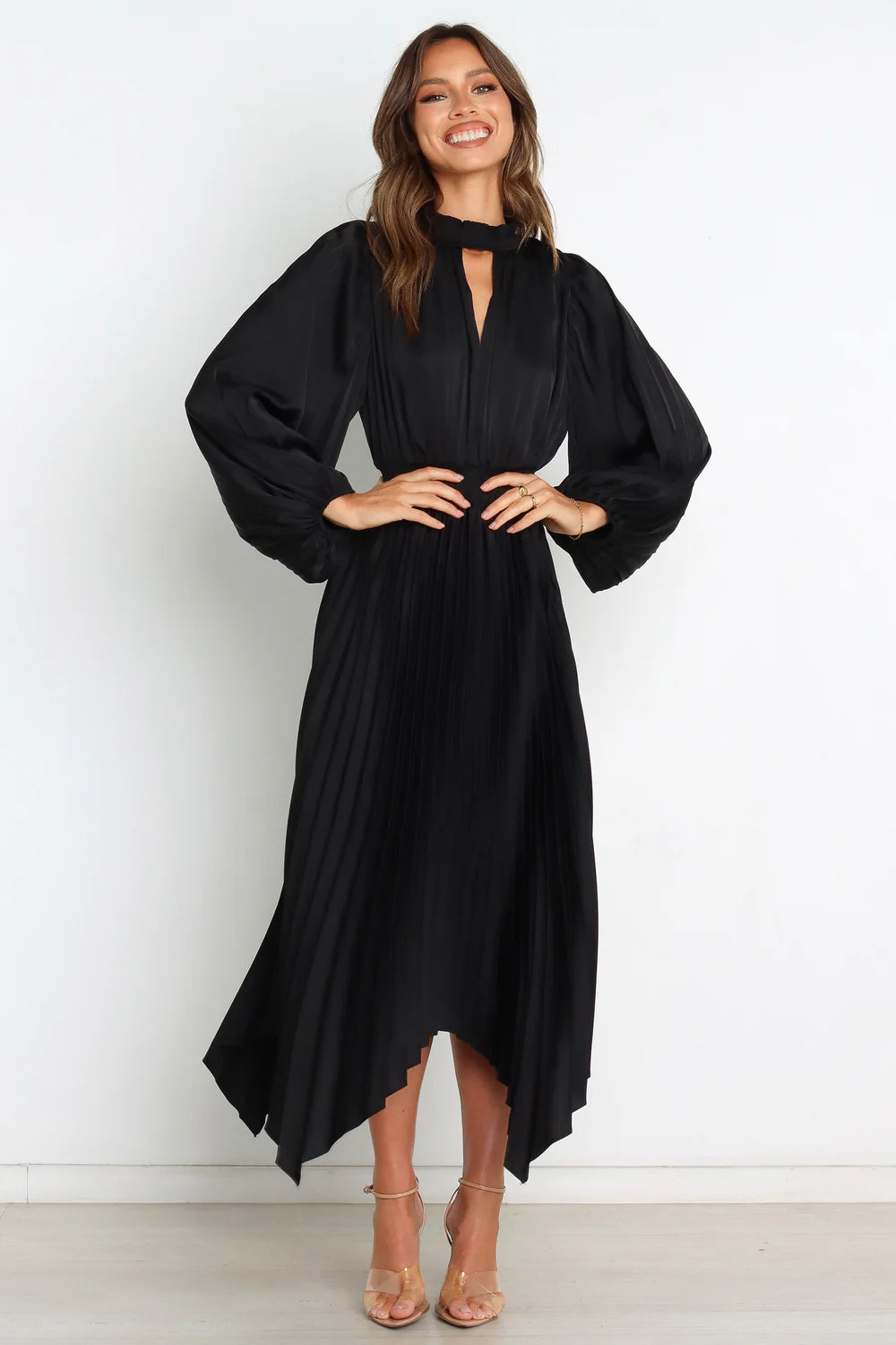 Bold Midi Keyhole Neckline Pleated Balloon-Sleeve Wedding Guest Dress