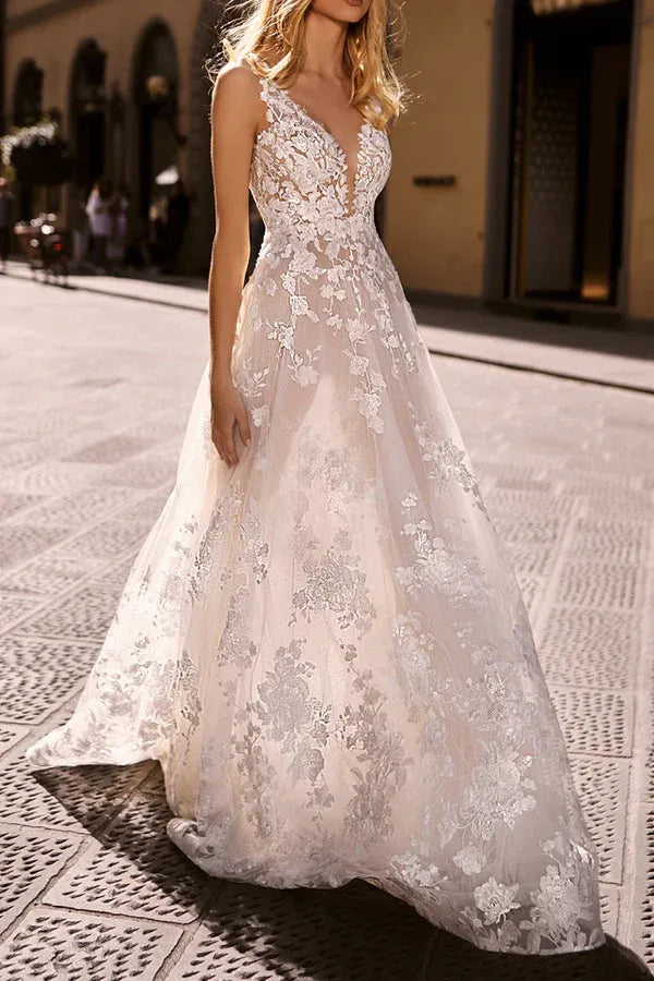 Breathtaking Plunging V-Neck Floral Lace Tulle A-Line Floor-Length Wedding Dress