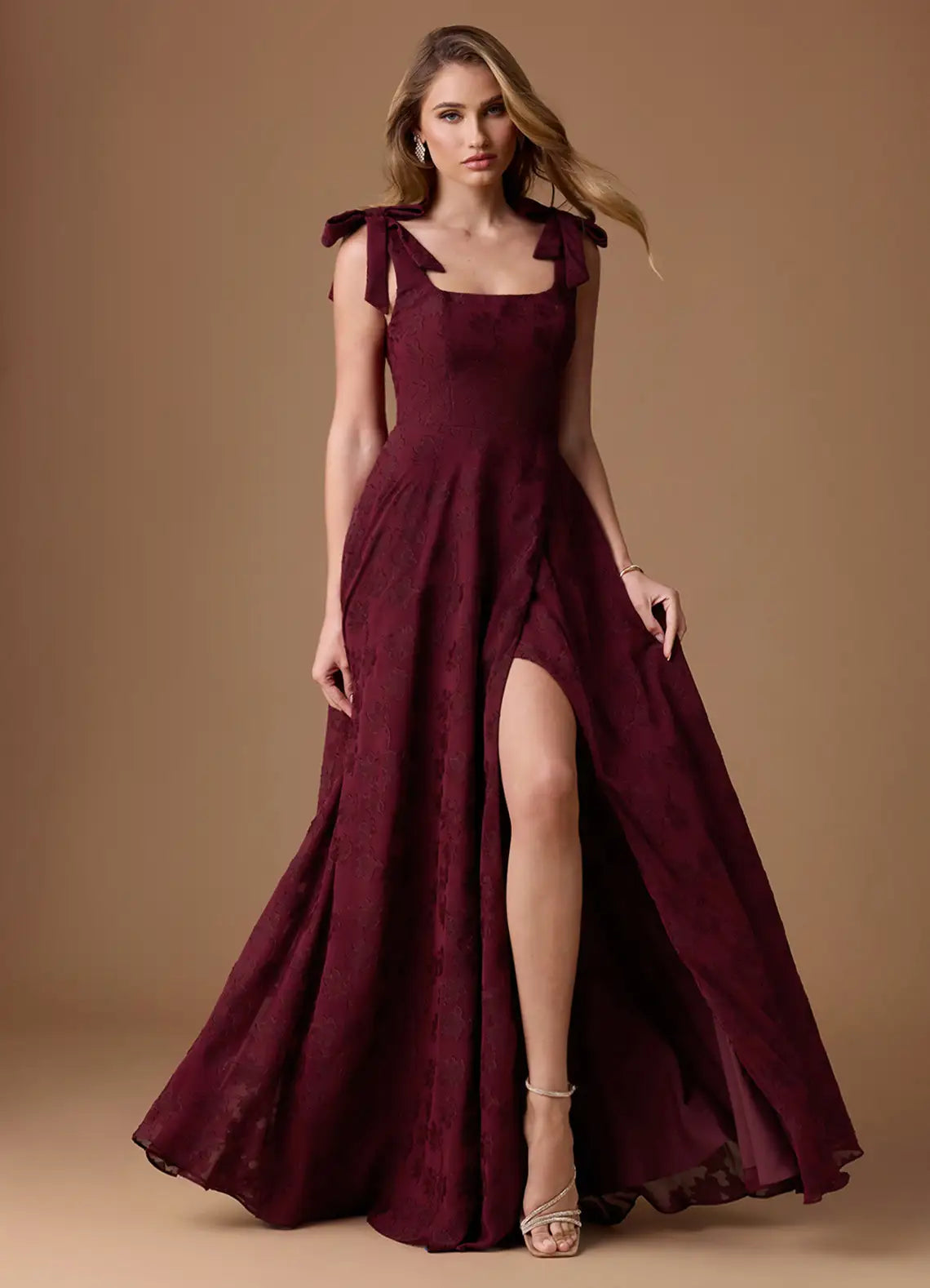 Burgundy Floor-Length Square Neck Bow Strap Jacquard A-Line Bridesmaid Dress