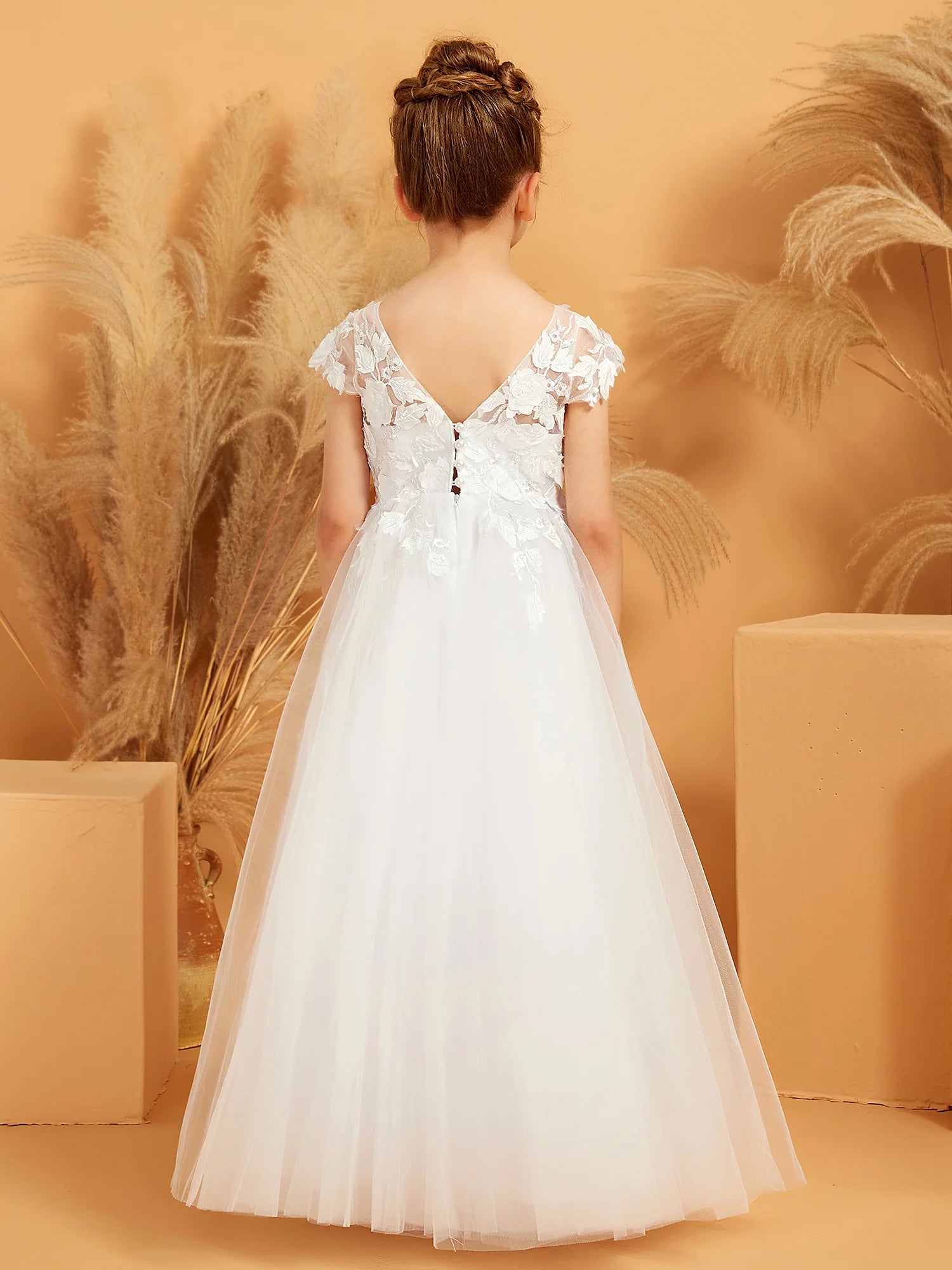 Cap Sleeve V Neck 3D Floral Lace White Tulle Floor Length Flower Girl Dresses