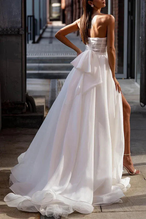 Chic Strapless Sweetheart Chiffon A-Line Floor-Length Wedding Dress