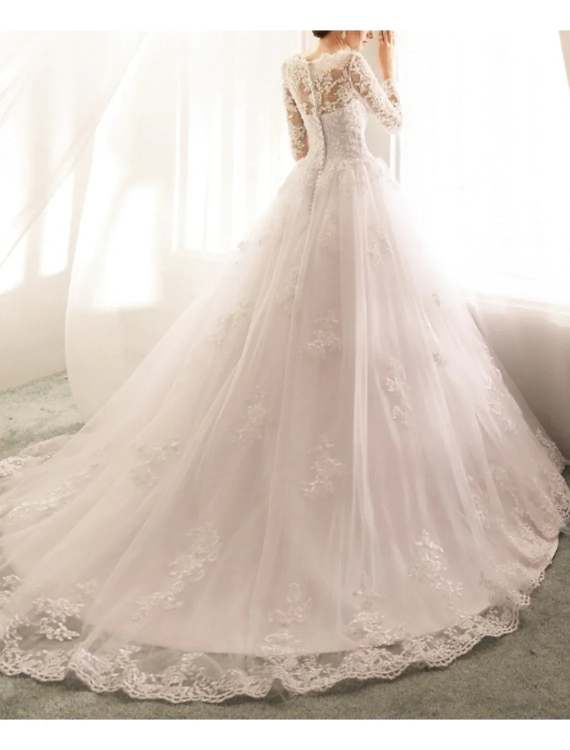 Classic Ballgown Boat Neck Long Sleeve Floral Lace Tulle Train Wedding Dress
