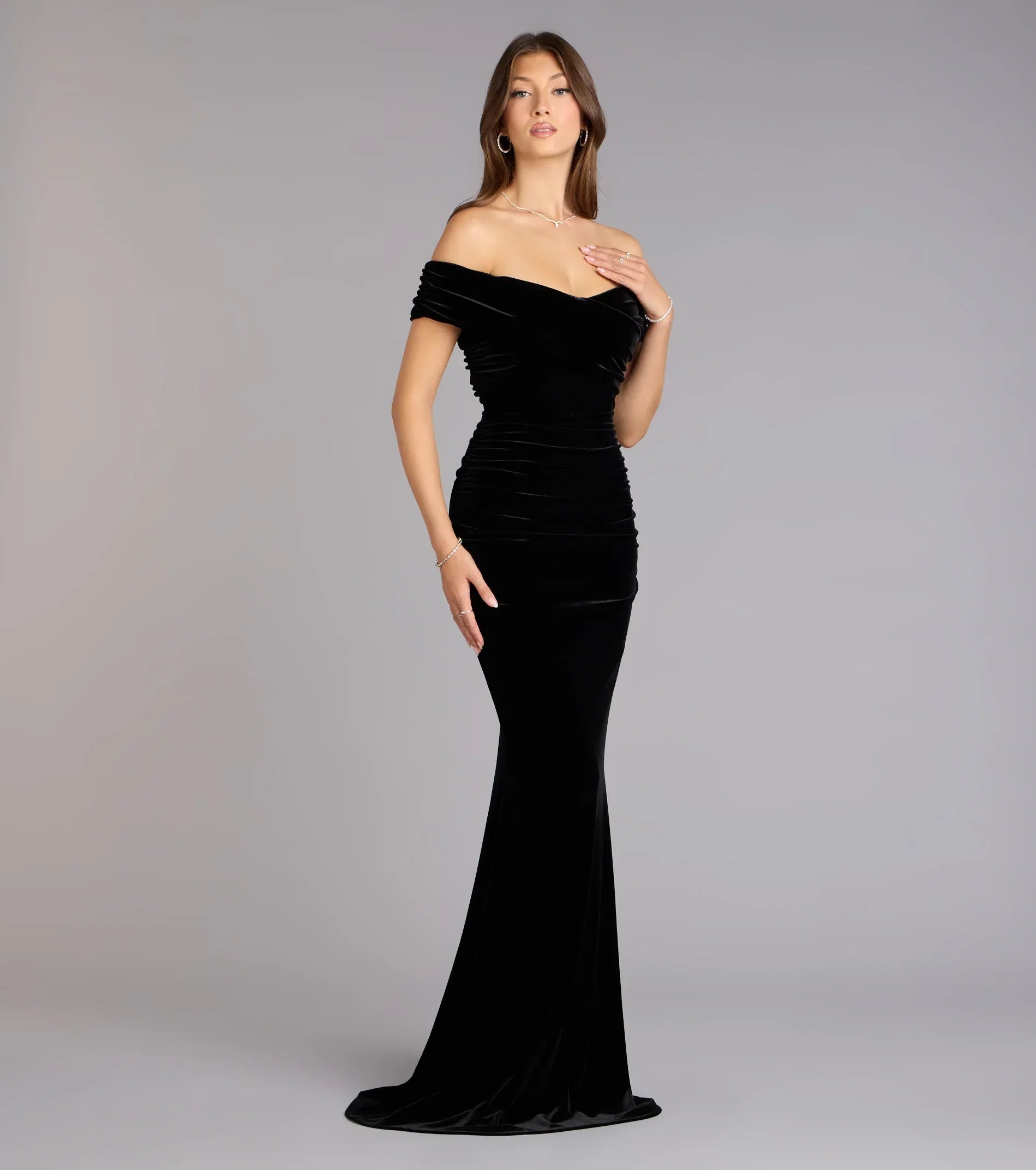 Classic Mermaid Off-The-Shoulder Ruched Velvet Train Maxi Wedding Guest Dress