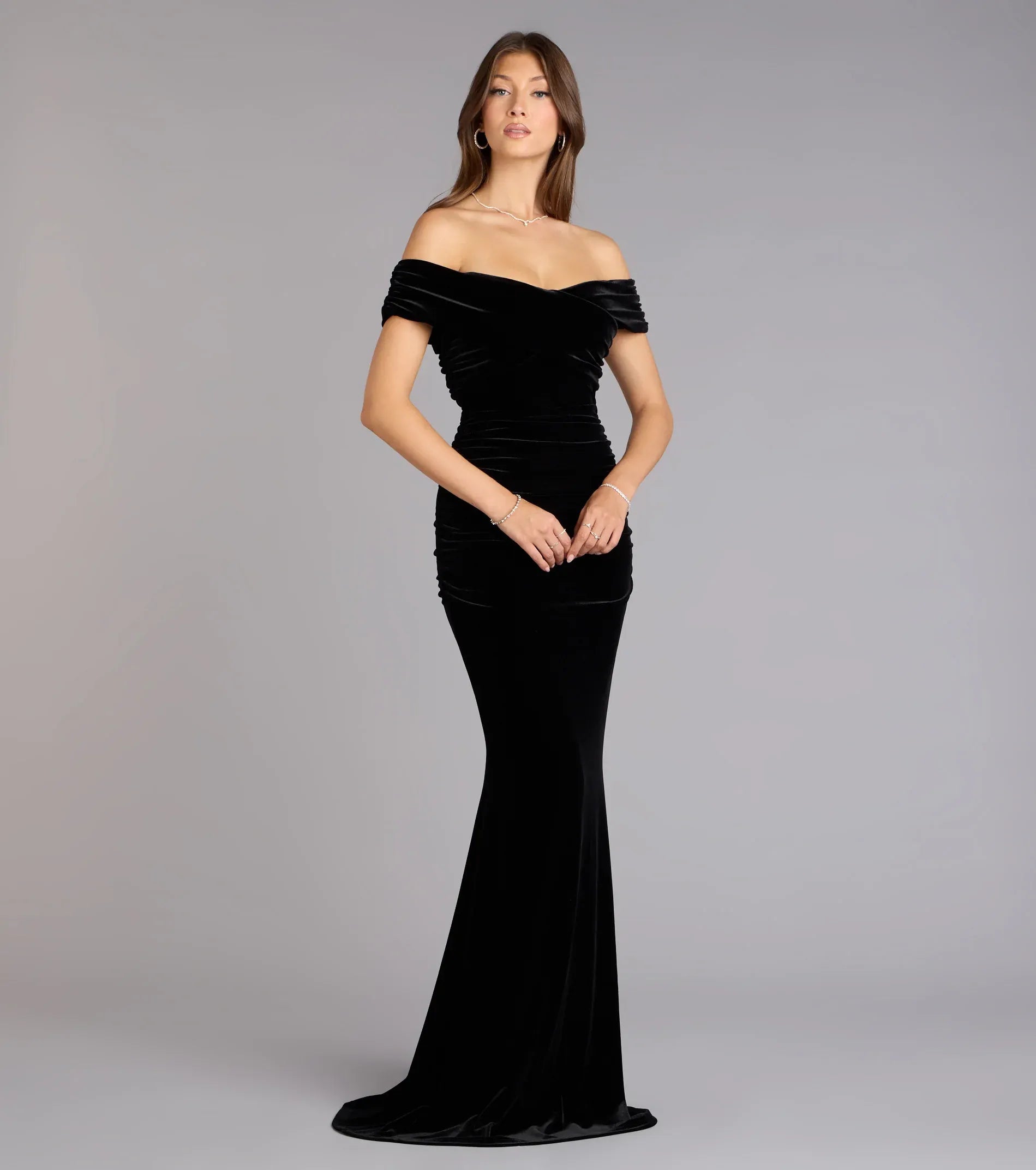 Classic Mermaid Off-The-Shoulder Ruched Velvet Train Maxi Wedding Guest Dress