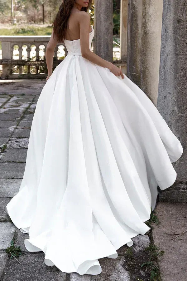 Classic Strapless Sweetheart A-Line Floor-Length Wedding Dress