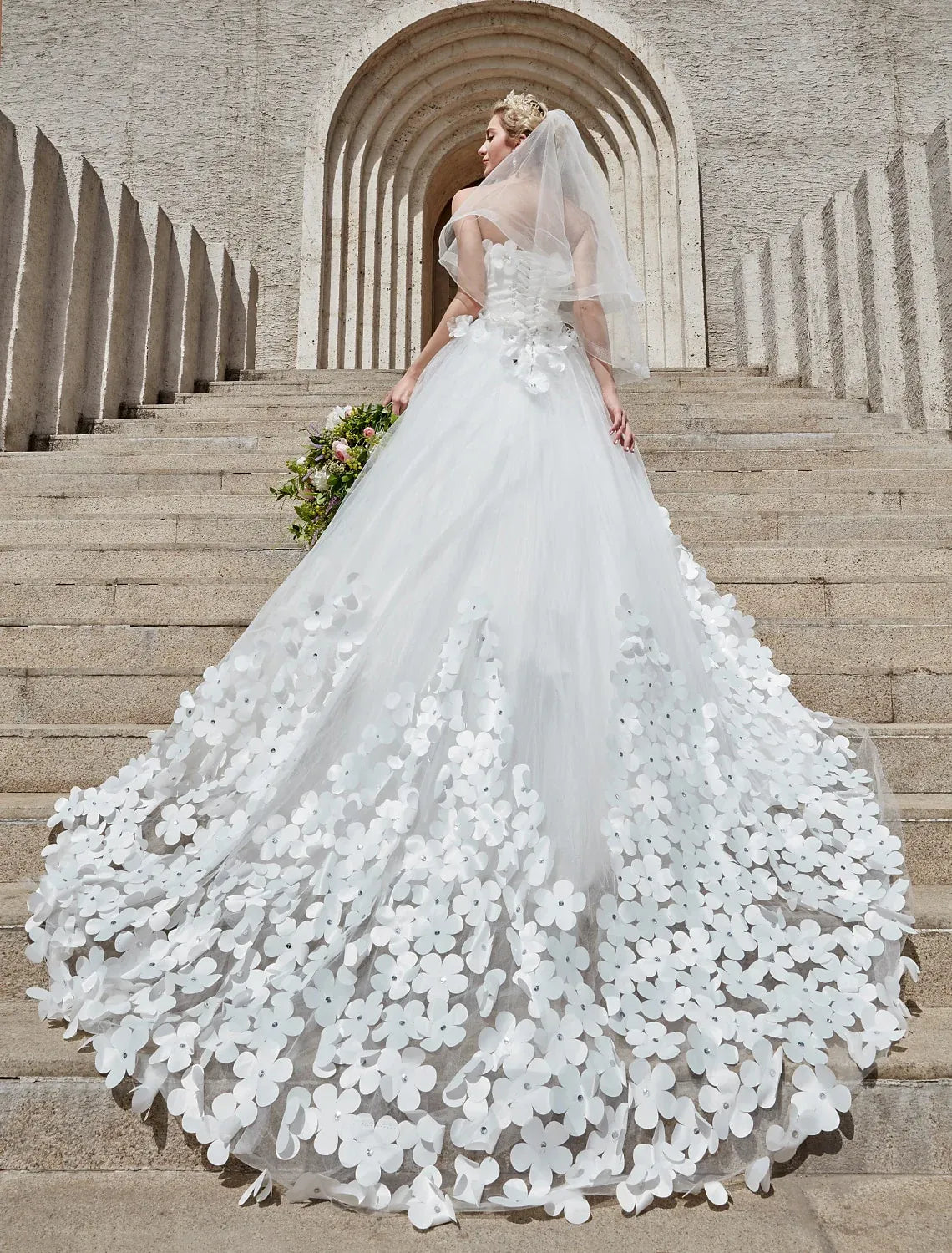 Dreamy Ballgown Strapless Sweetheart Lace Up Train Wedding Dress