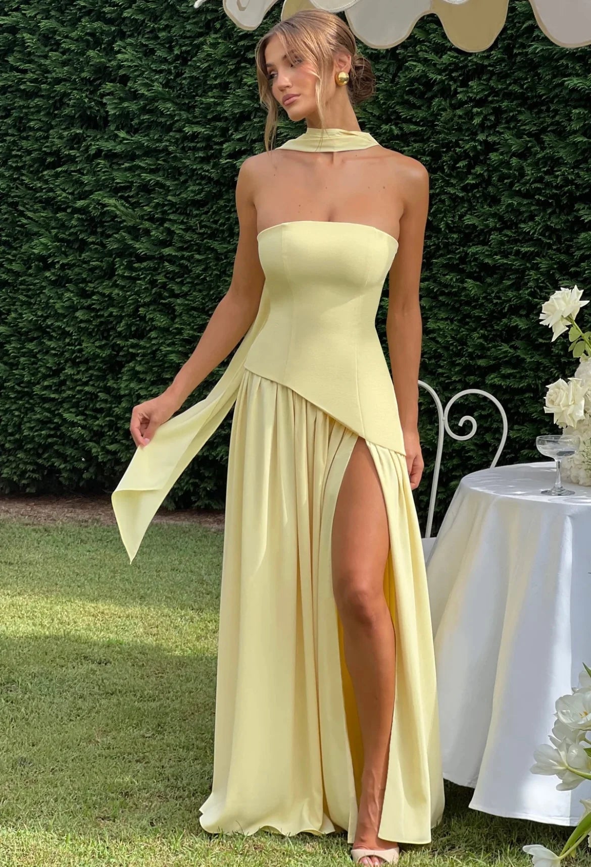 Elegant Floor-Length Strapless Scarf-Draped High-Slit Wedding Guest Dress