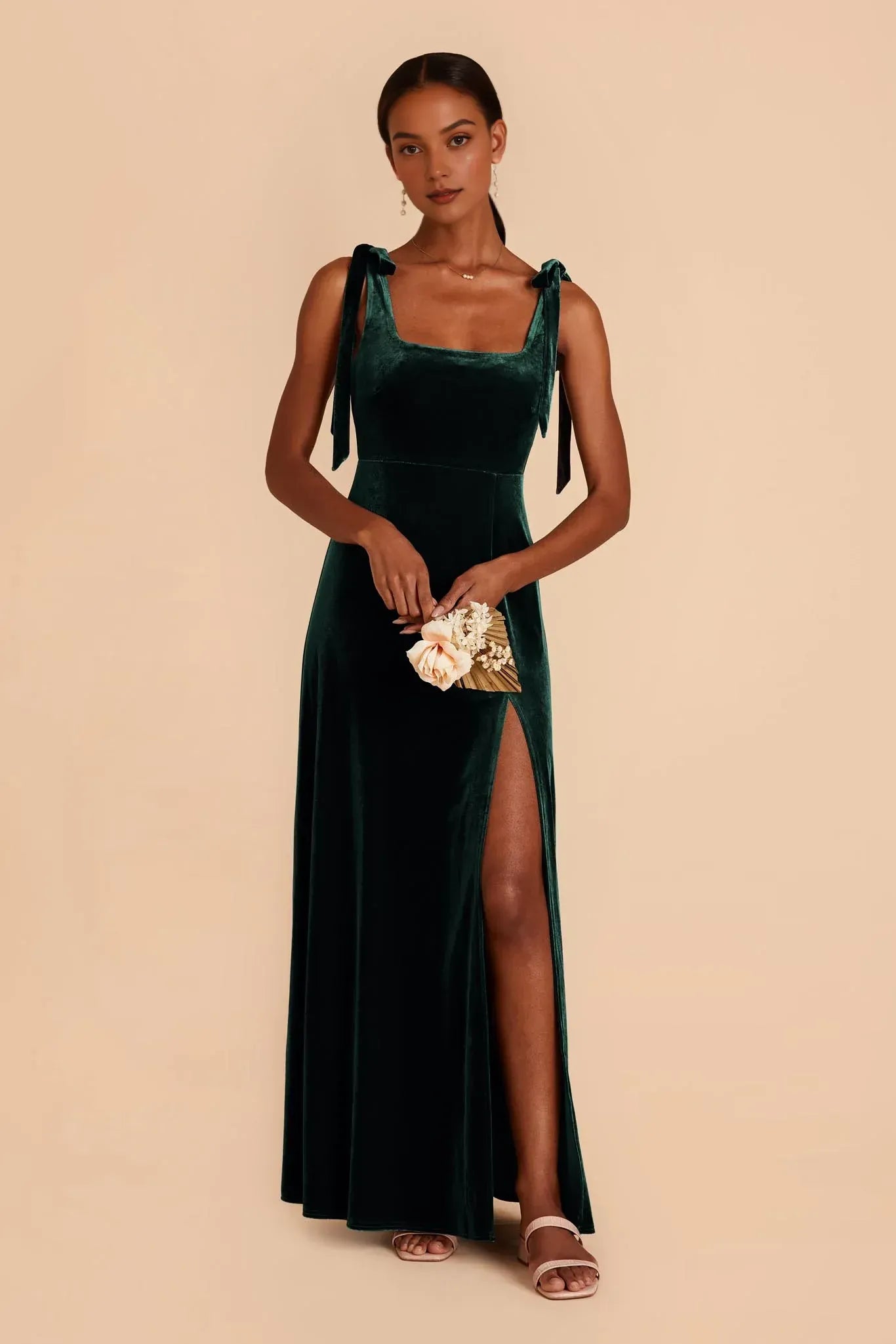 Elegant A‑Line Square Neck Bow Strap Low Back Maxi Wedding Bridesmaid Dress