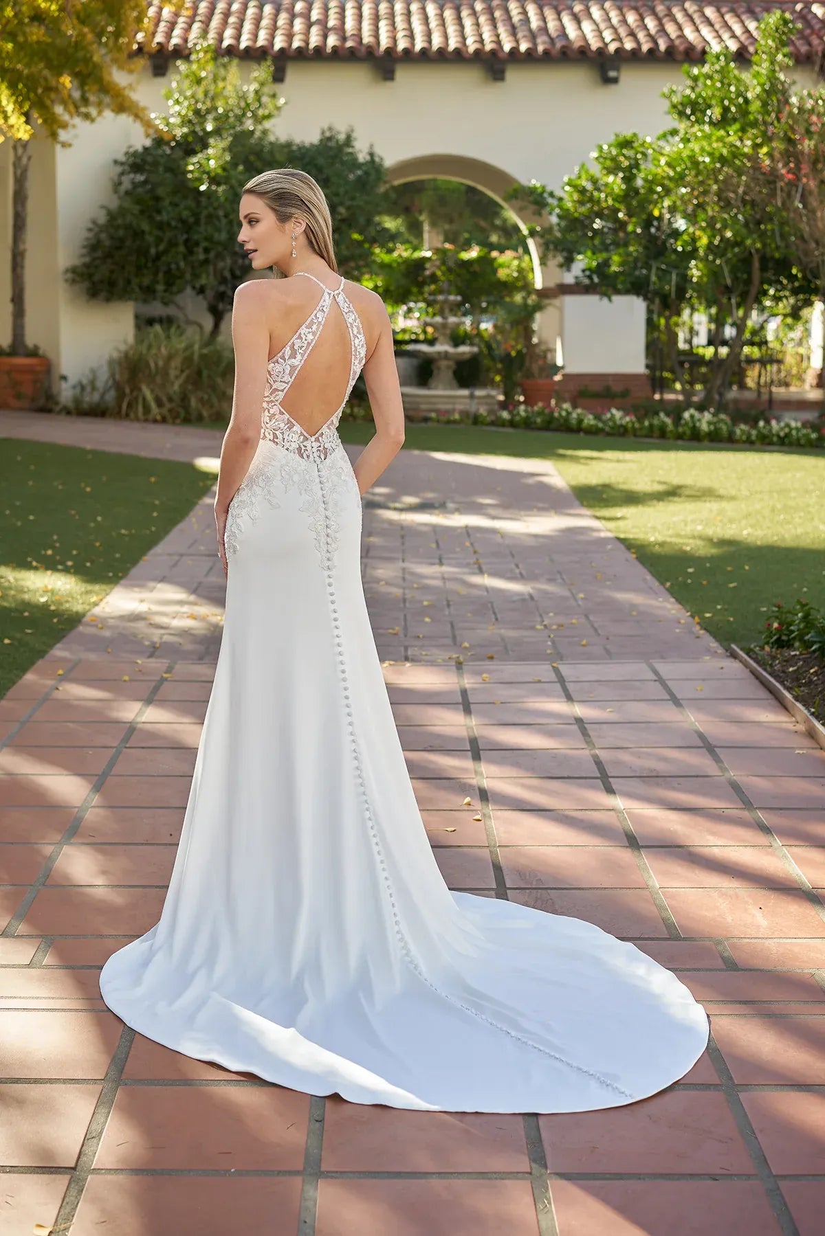 Elegant Halter Neck Lace Crepe Mermaid Crisscross Back Floor Garden Wedding Dress