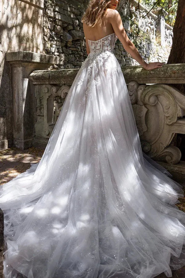 Enchanting Strapless Sweetheart Lace Tulle A-Line Floor-Length Wedding Dress