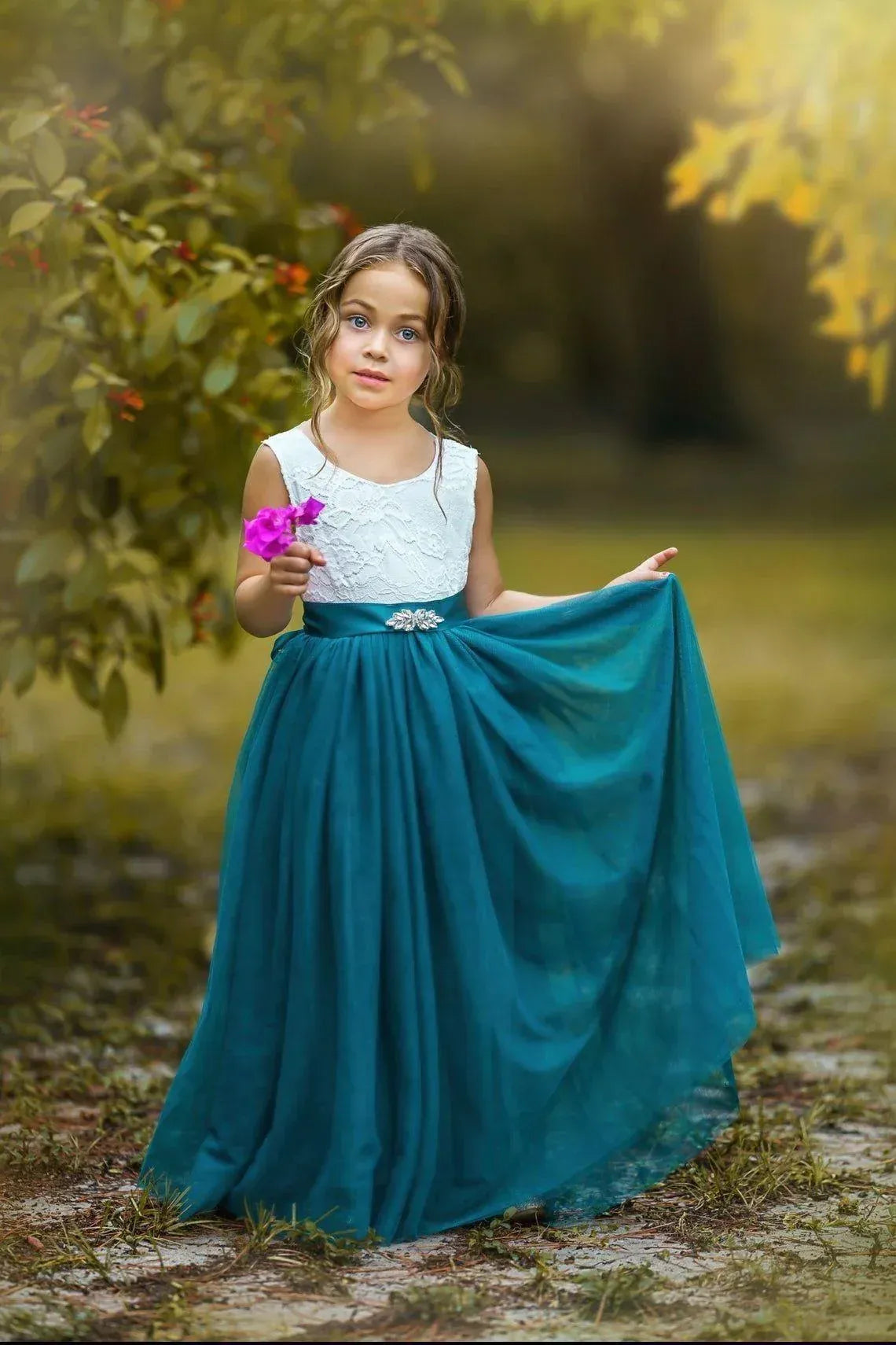 Graceful A-Line Round Neck Sleeveless V-Back Floor-Length Outdoor Flower Girl Dress