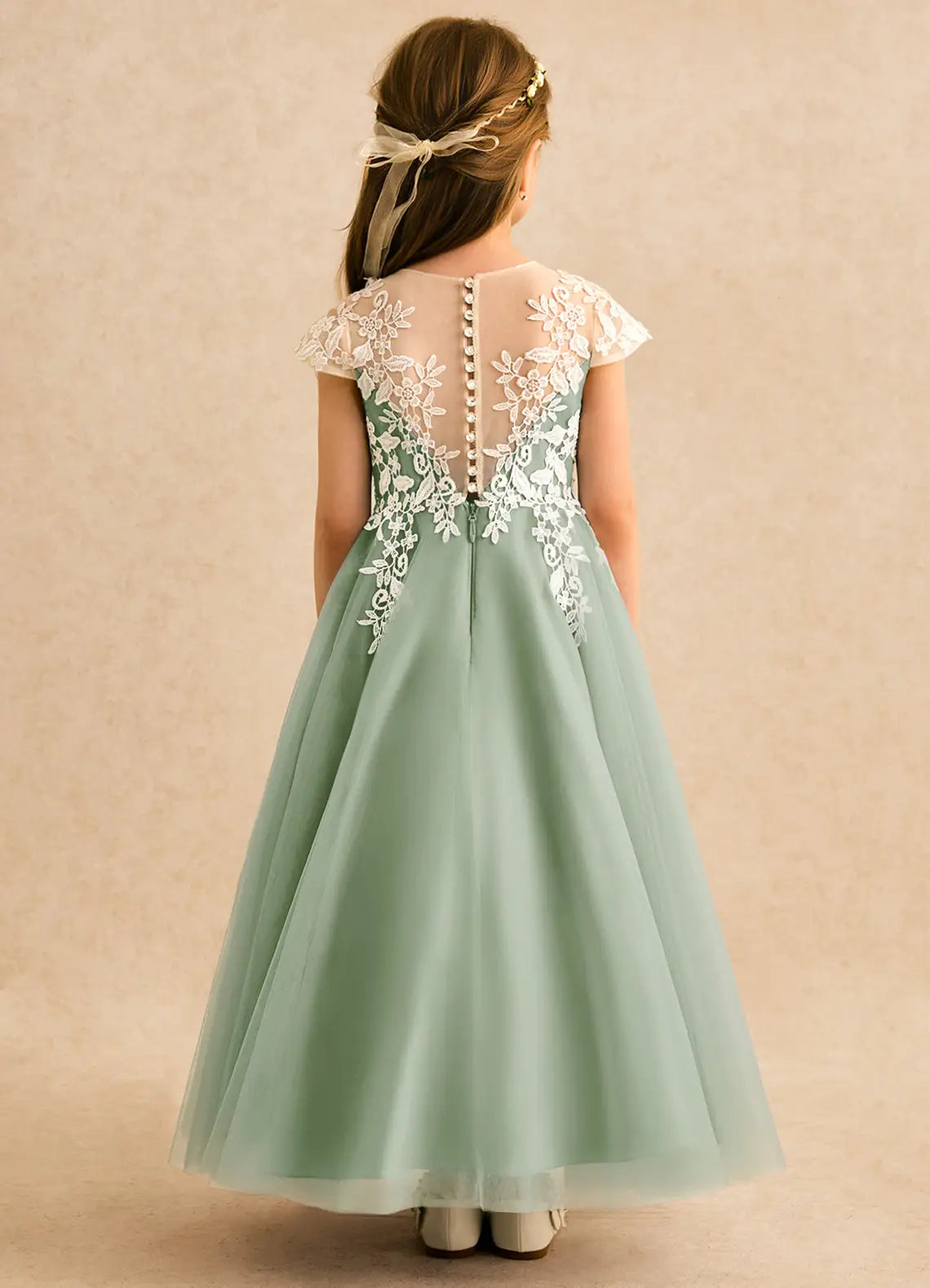 Illusion Neck Cap Sleeve Sage Green Tulle Full-Length Flower Girl Dresses with Detachable Sheer Cape and Lace Appliques