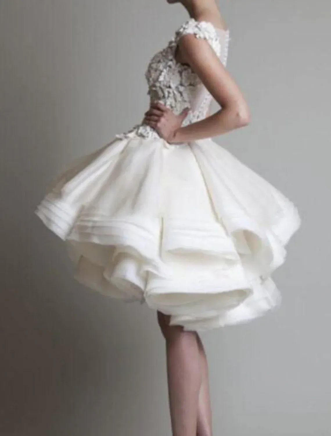Luxury A-line Round Cap Sleeves Sheer-Back Mini Wedding Dress