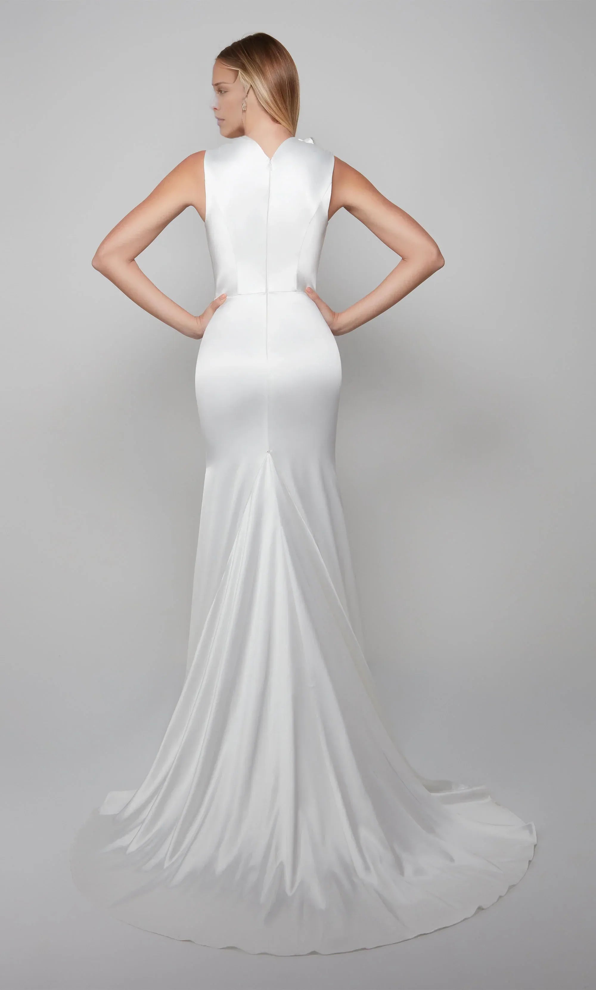 Modern Cowl‑Neck Satin Mermaid Bow‑Detail Low‑Back Wedding Dress