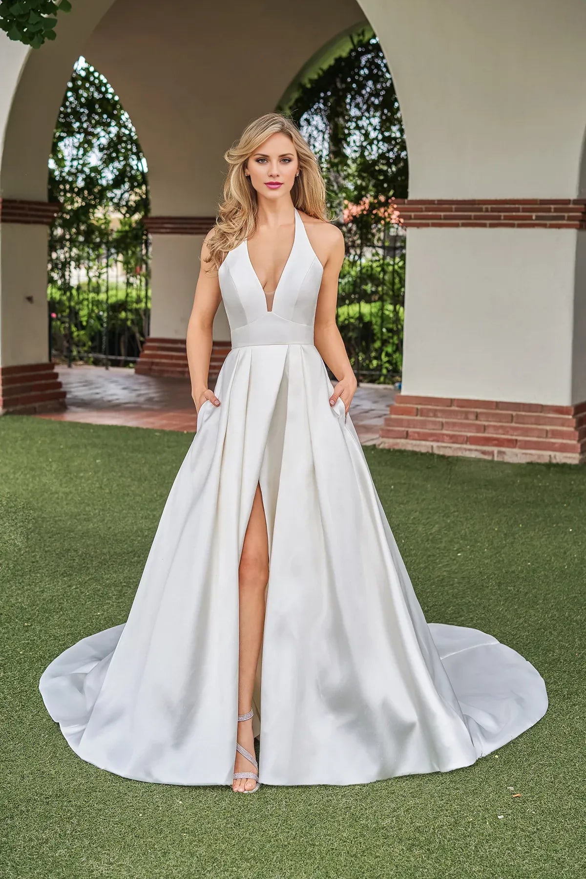 Modern Halter Deep V Satin A‑Line Low Back Slit Pocket Garden Wedding Dress