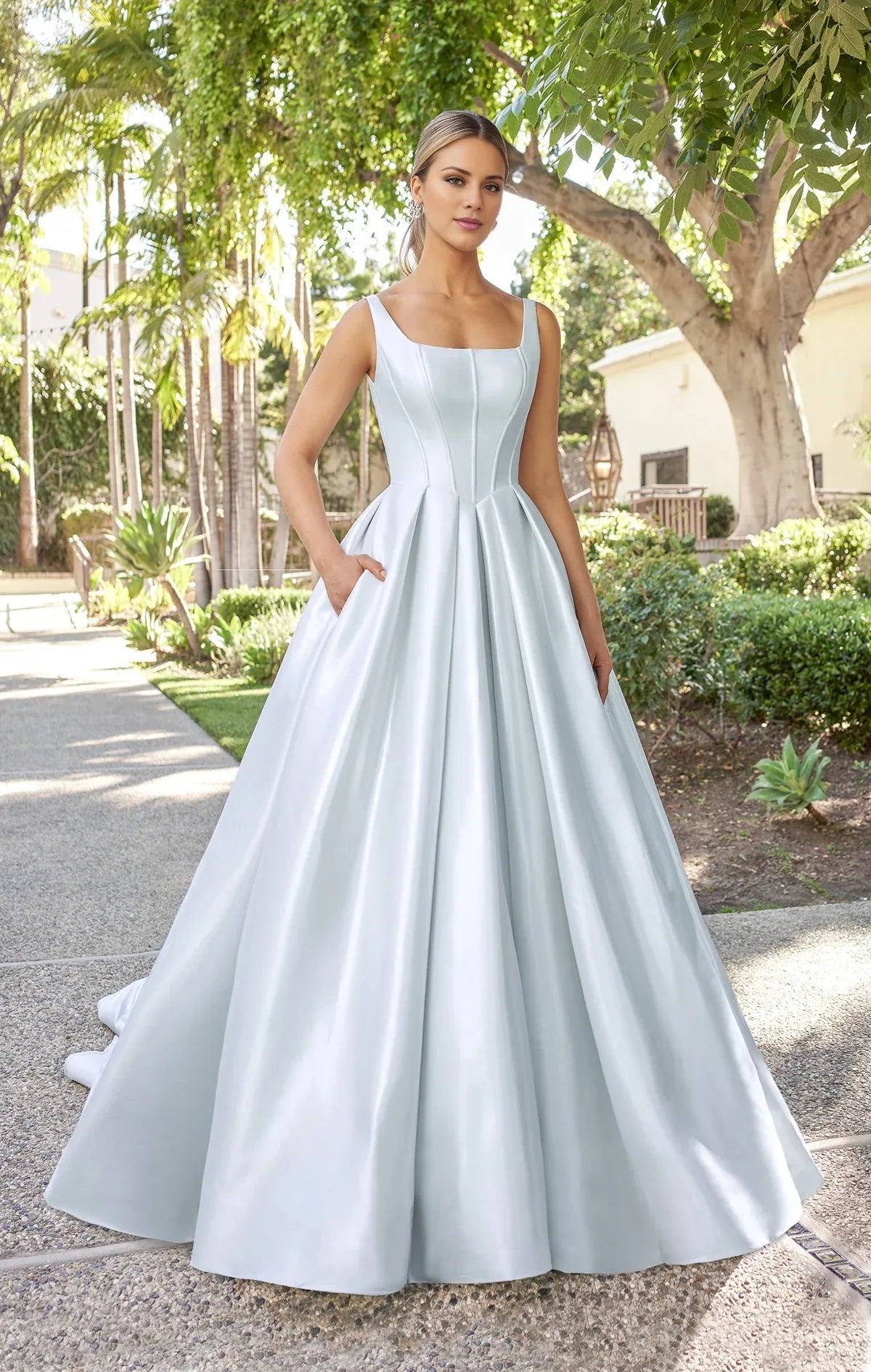 Modern Square‑Neck Satin A‑Line Low‑Back Pocket Pearl‑Button Wedding Dress