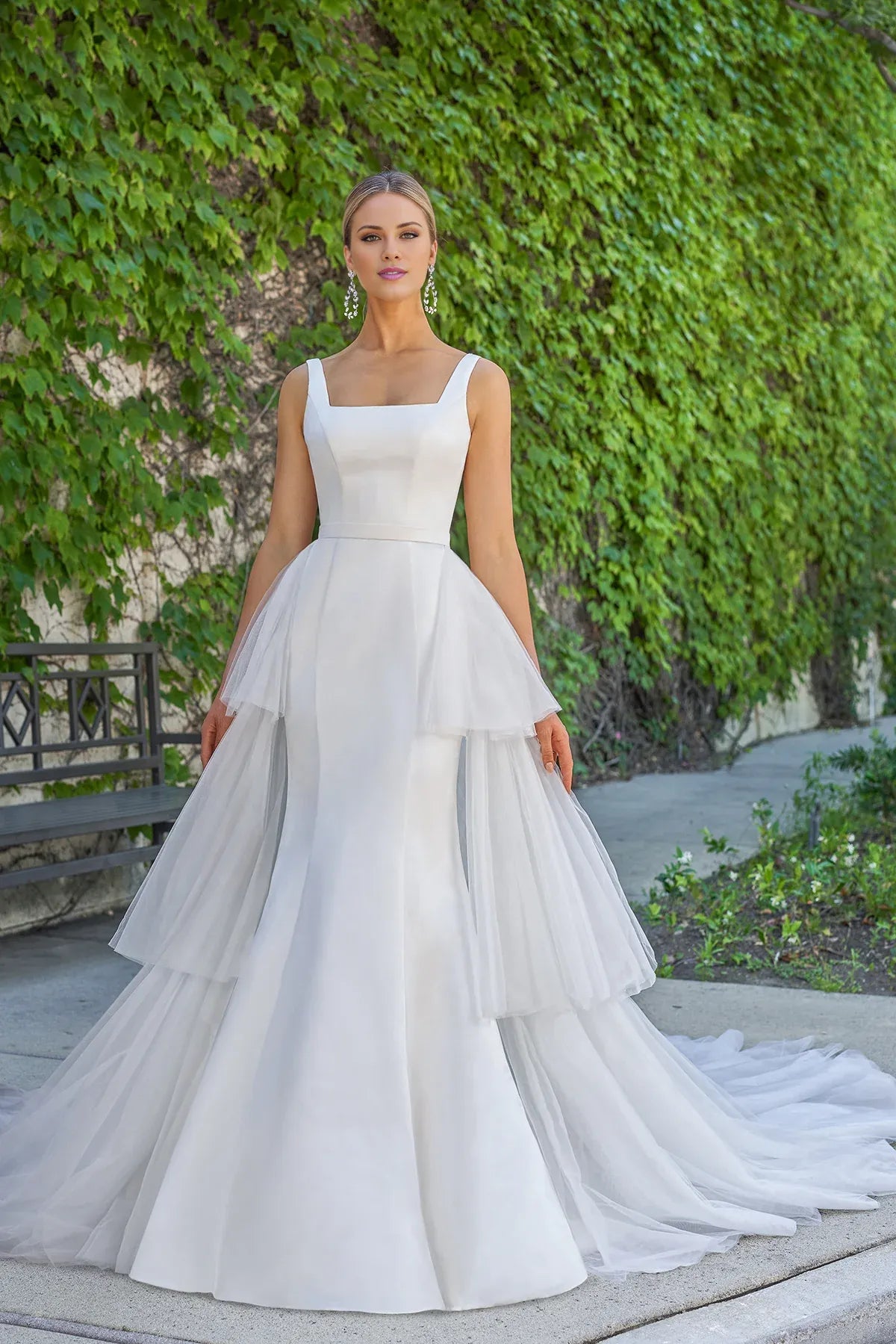 Modern Square‑Neck Satin‑Tulle Mermaid Tiered‑Ruffle Low‑Back Wedding Dress