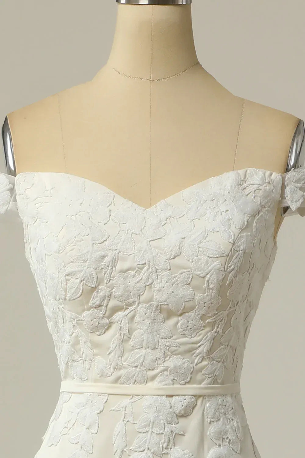 Off The Shoulder Sweetheart Floral Lace Satin Mermaid Wedding Dress With Train