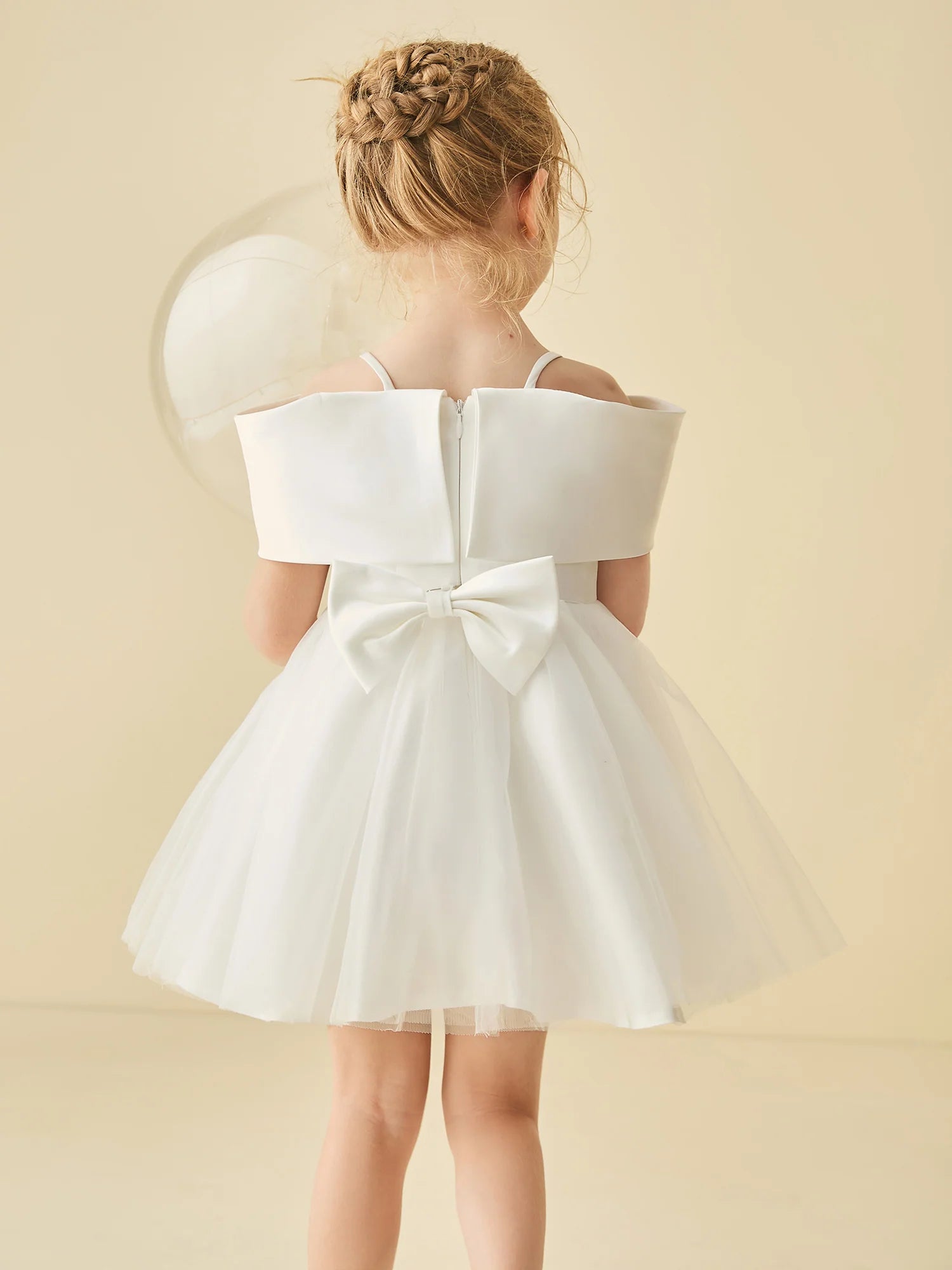 Off The Shoulder Thin Strap Big Back Bow White Tulle Short Flower Girl Dresses