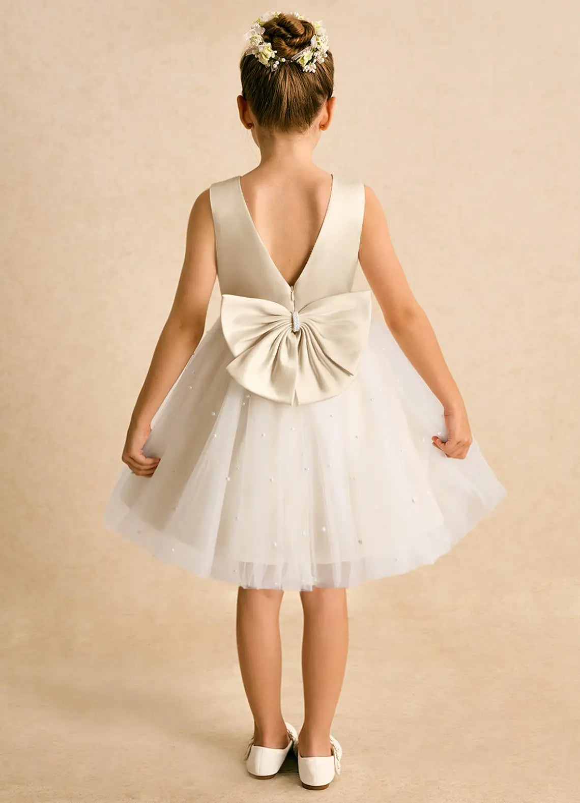 Pearl A-Line Round Neck Sleeveless V-Back Knee-Length Formal Flower Girl Dress