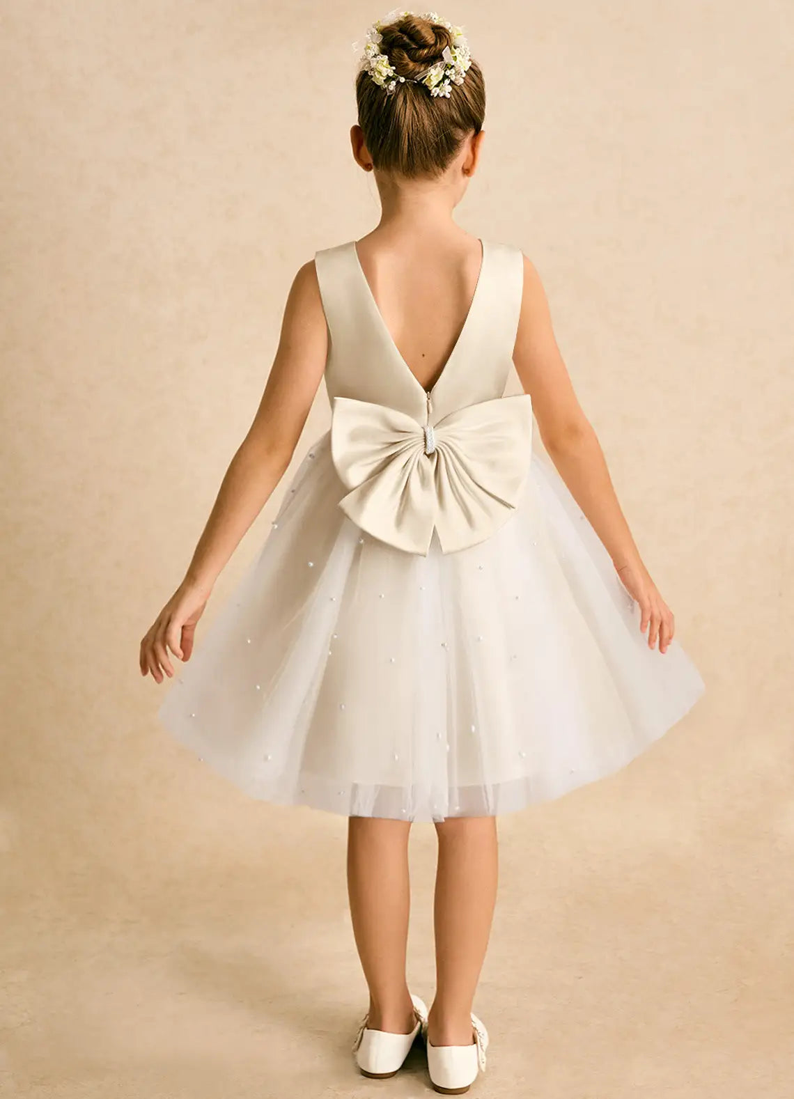 Pearl A-Line Round Neck Sleeveless V-Back Knee-Length Formal Flower Girl Dress
