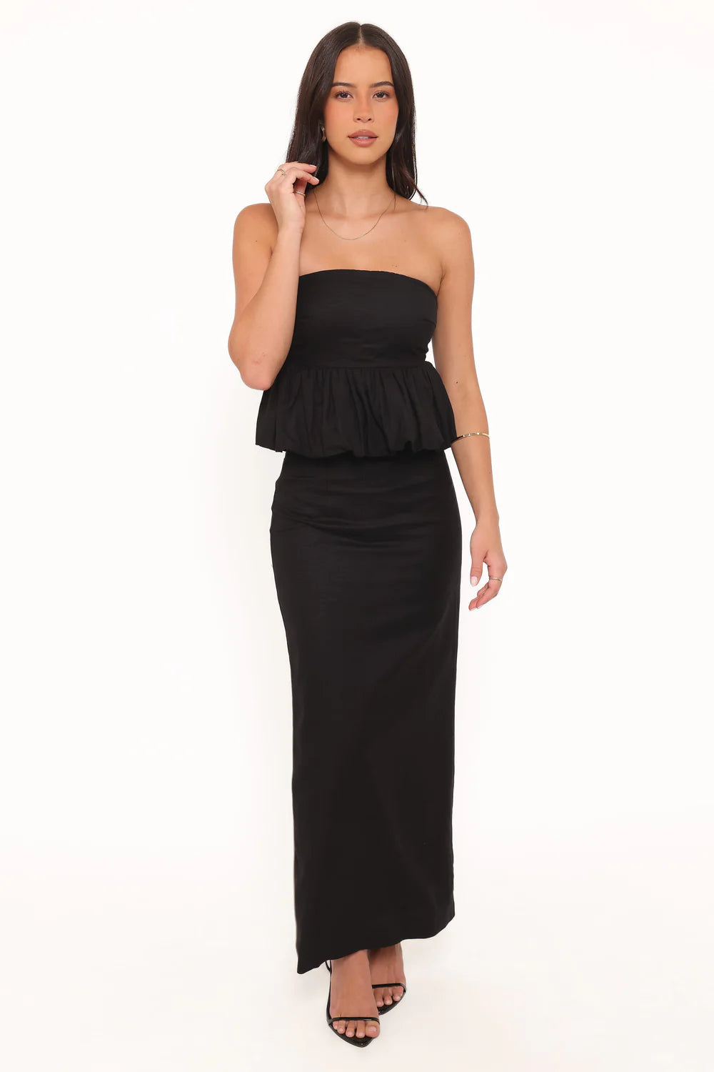 Playful Maxi Strapless Peplum-Waist Form-Fitting Wedding Guest Dress