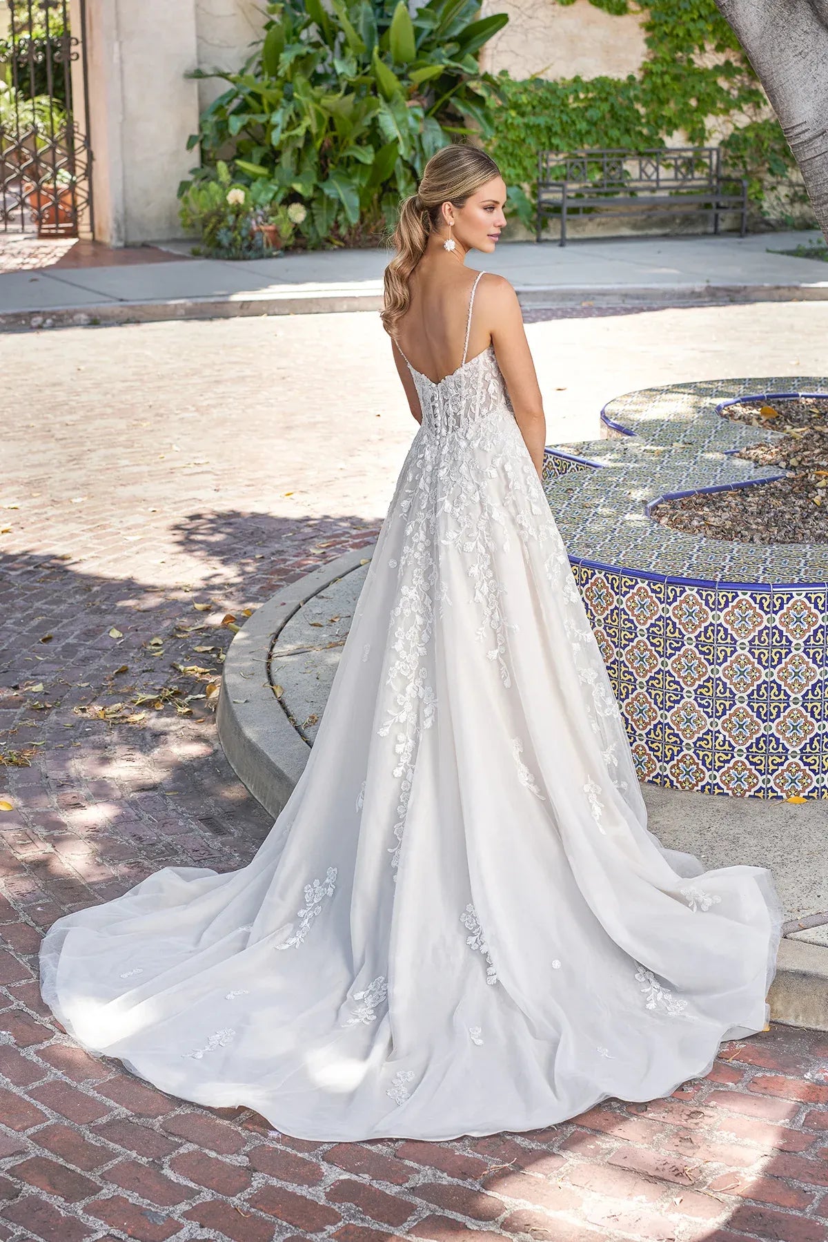 Romantic Beaded Spaghetti‑Strap Tulle A‑Line Floral‑Lace Low‑Back Wedding Dress