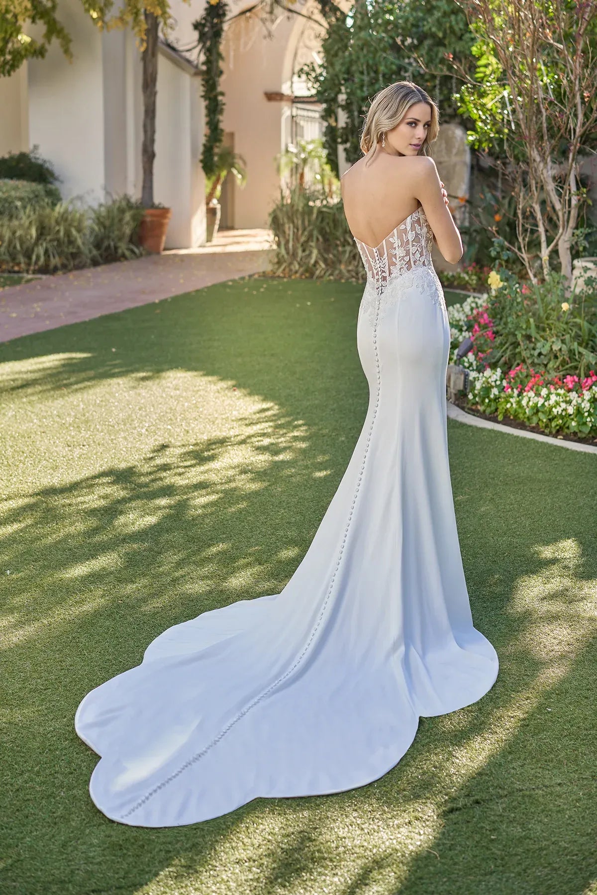 Romantic Strapless Sweetheart Lace Crepe Mermaid Low Back Scalloped Train Garden Wedding Dress
