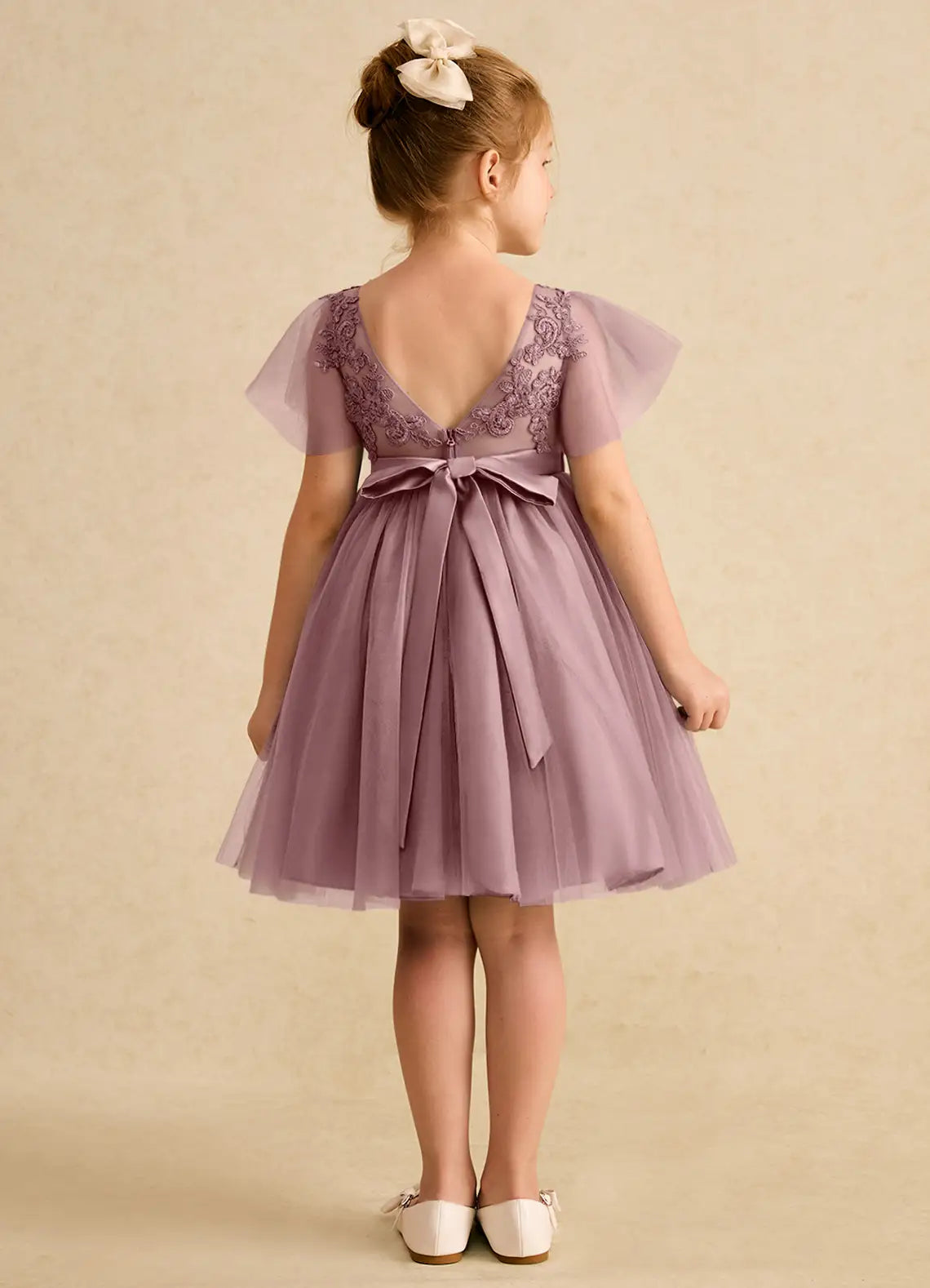 Round Neck Flutter Short Sleeve Dusty Lavender Lace Tulle Knee-Length Flower Girl Dresses with V Back Satin Bow