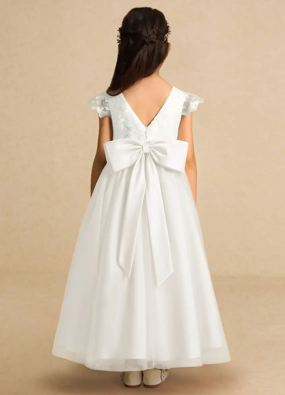 Round Neck Lace Cap Sleeve White Tulle Full-Length Flower Girl Dresses with Back Bow