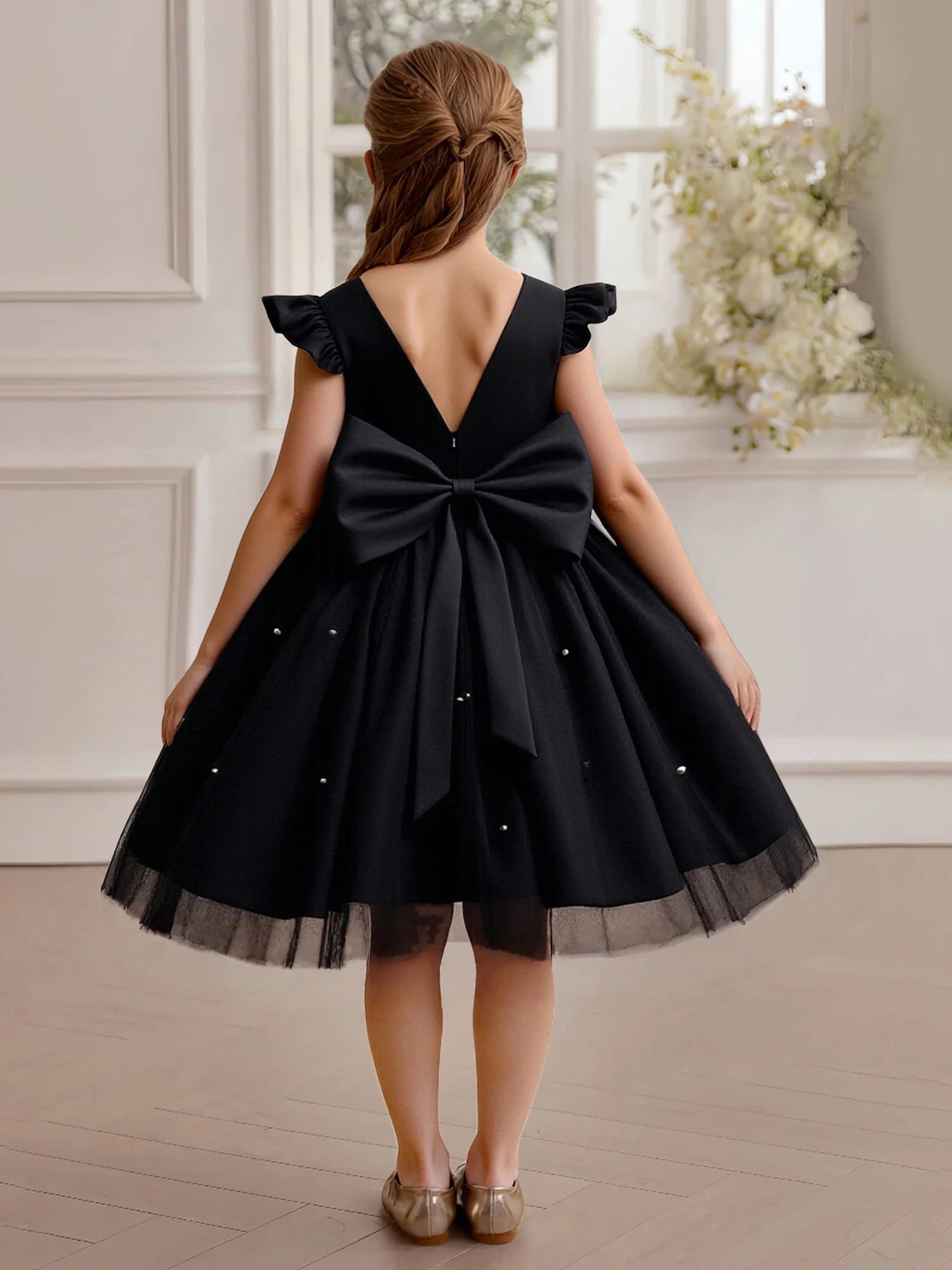 Ruffle Cap Sleeve V Back Oversized Satin Bow Scattered Pearl Black Tulle Short Flower Girl Dresses
