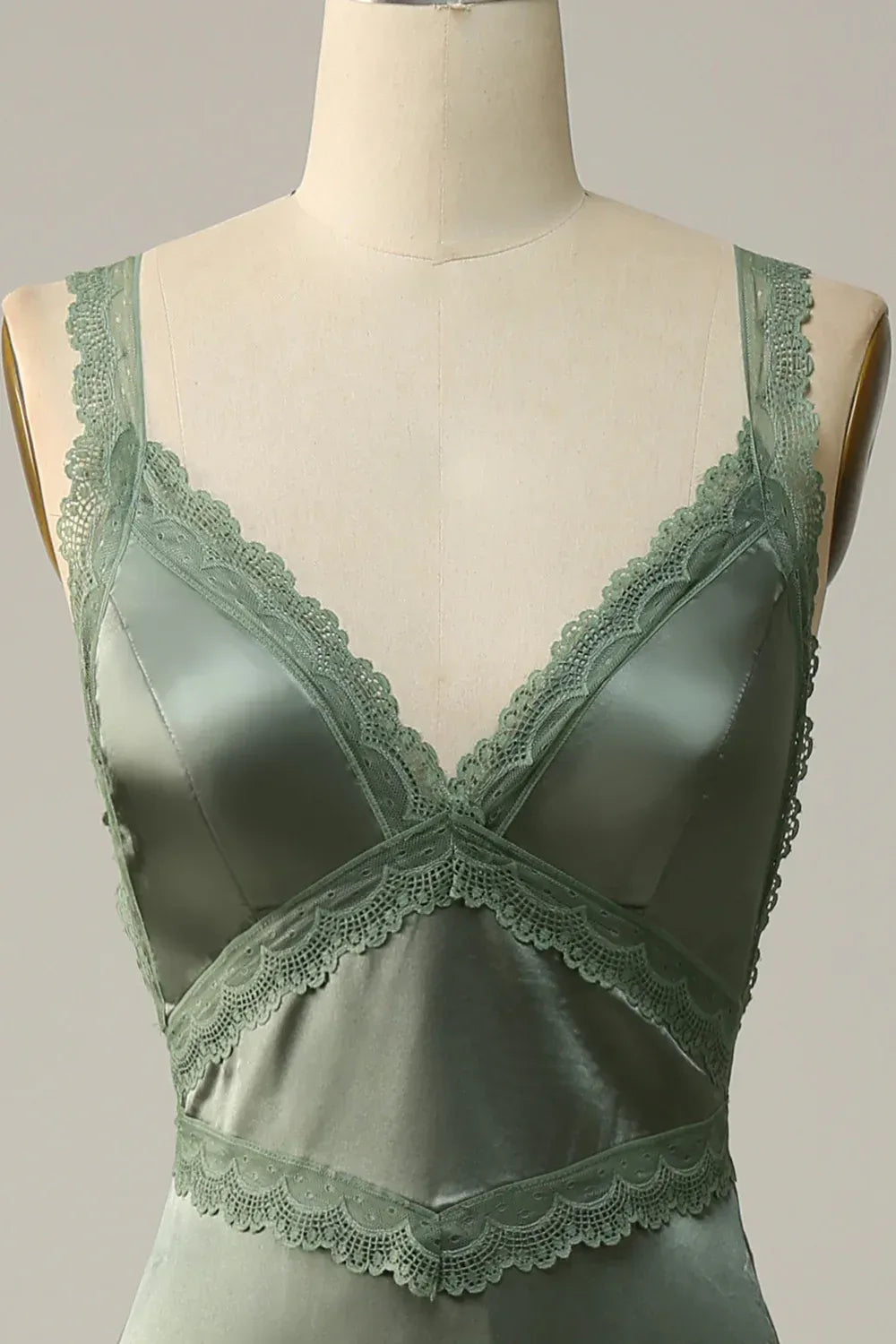 Sage‑Green Satin Lace‑Trim Spaghetti‑Strap Tie‑Back Mermaid Bridesmaid Dresses
