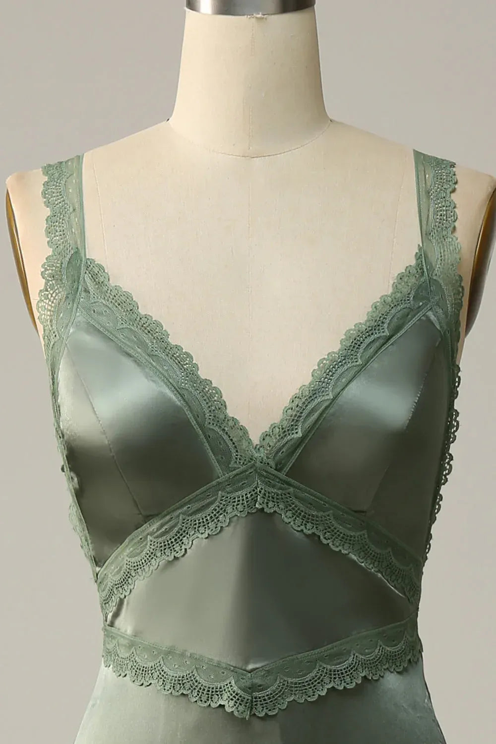 Sage‑Green Satin Lace‑Trim Spaghetti‑Strap Tie‑Bow‑Back Mermaid Bridesmaid Dresses