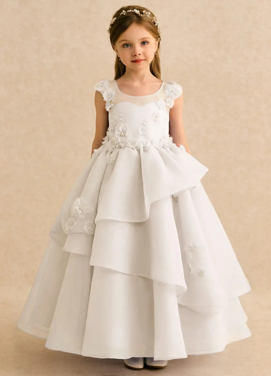 Scoop Neck Sleeveless White Organza Full-Length Flower Girl Dresses with 3D Floral Appliques and Back Big Bow