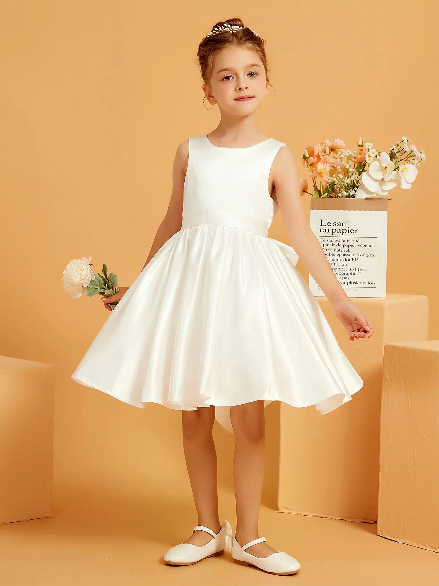 Scoop Sleeveless V Back Oversized Bow Knee Length White Satin Flower Girl Dresses