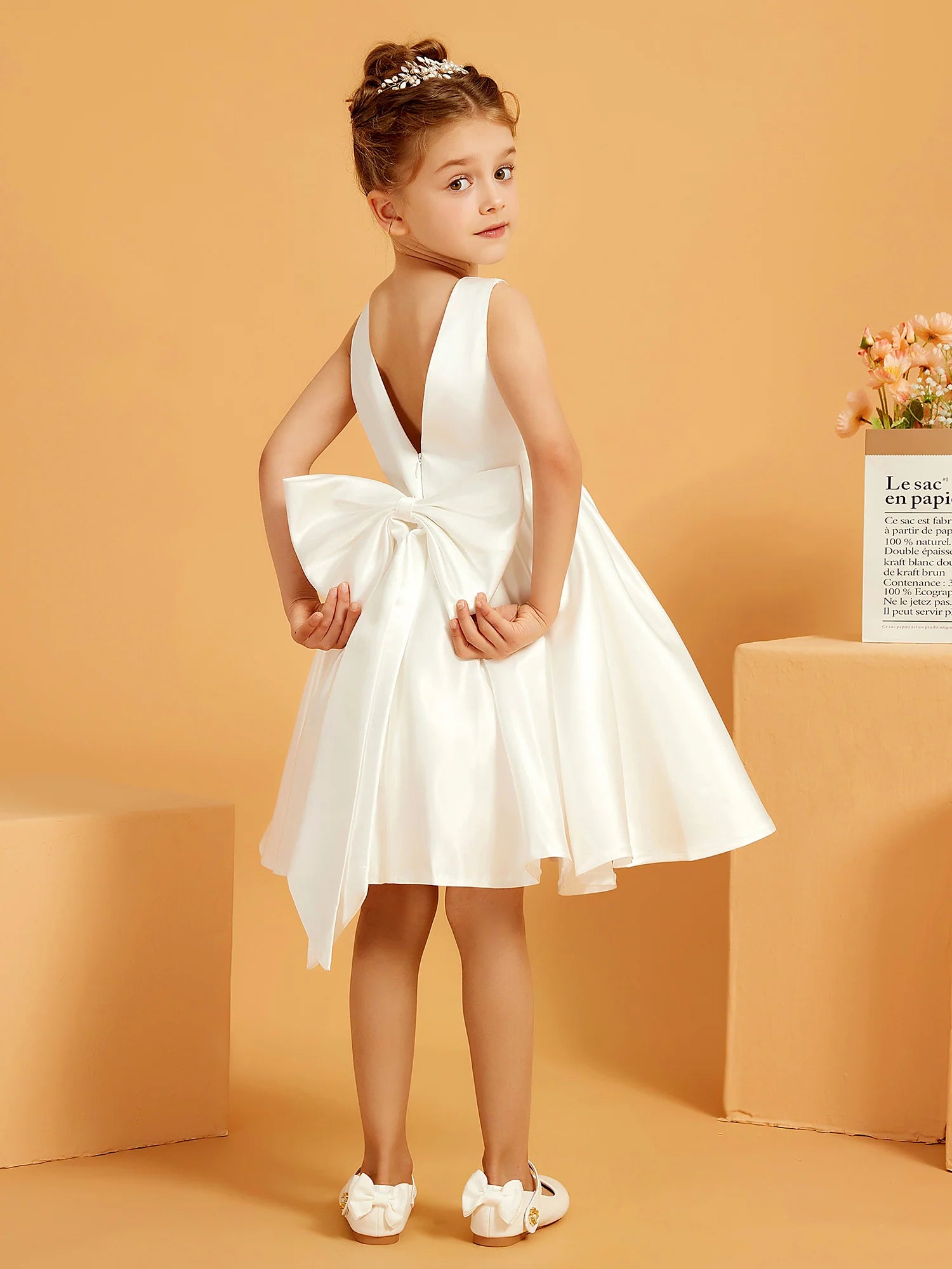 Scoop Sleeveless V Back Oversized Bow Knee Length White Satin Flower Girl Dresses