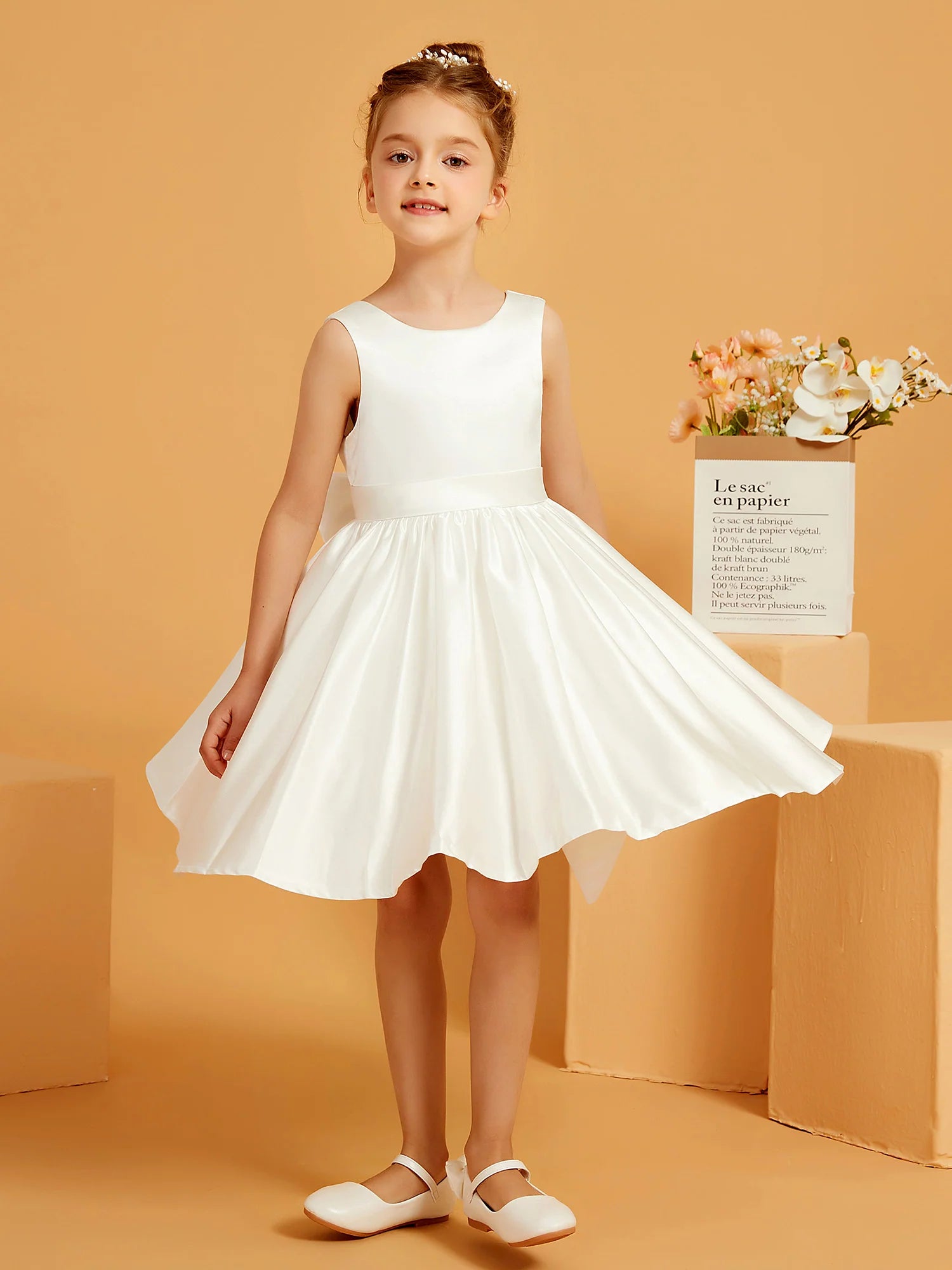 Scoop Sleeveless V Back Oversized Bow Knee Length White Satin Flower Girl Dresses