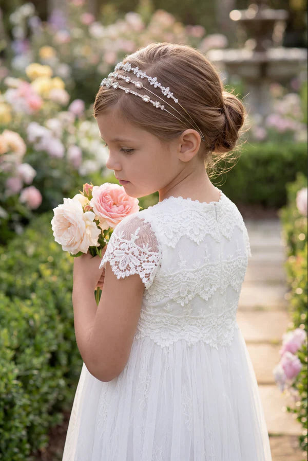 Short Sleeve Lace White Tulle Full Length Flower Girl Dresses