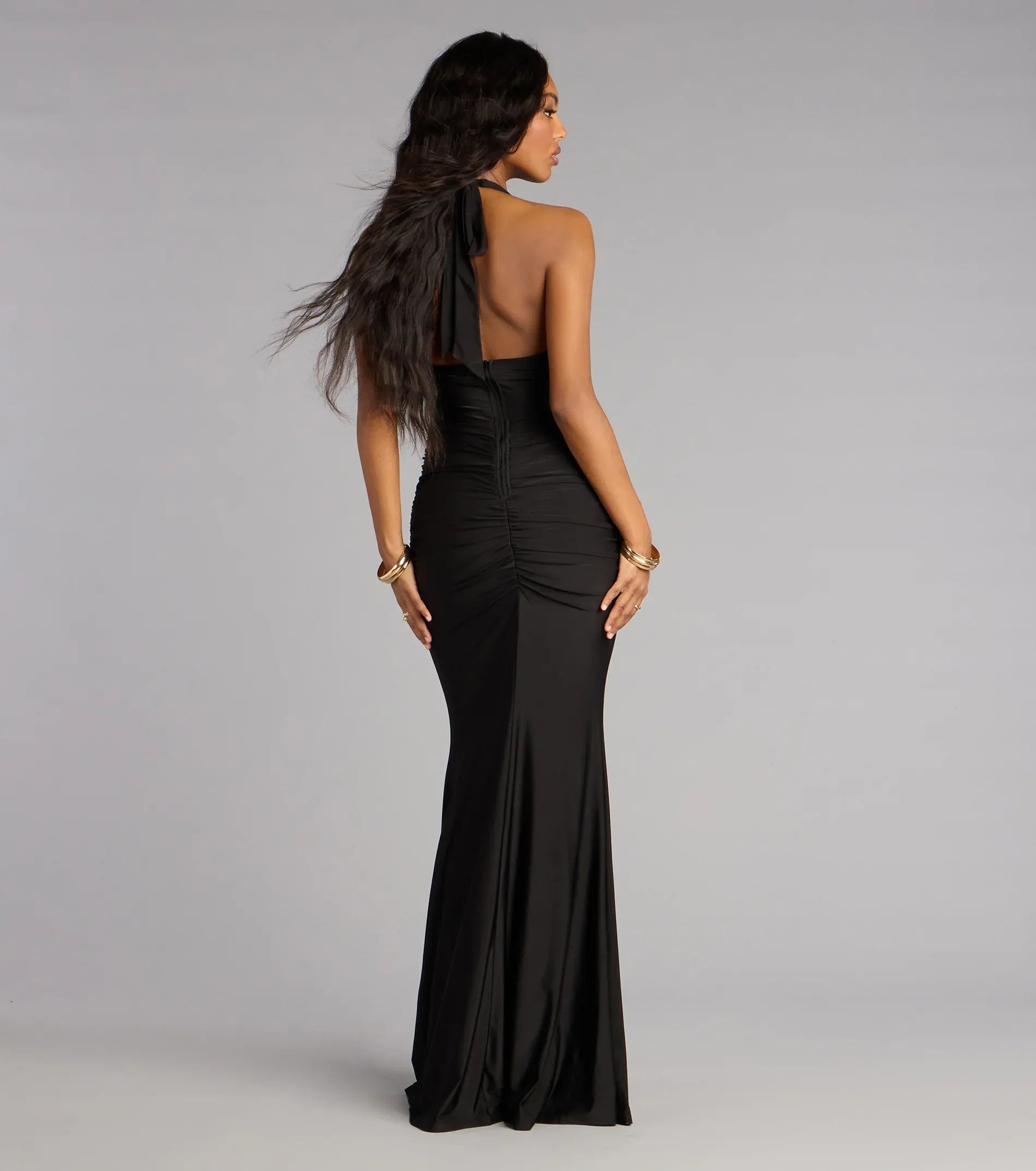 Sleek Mermaid Halter Keyhole Ruched Tie-Back Maxi Wedding Guest Dress