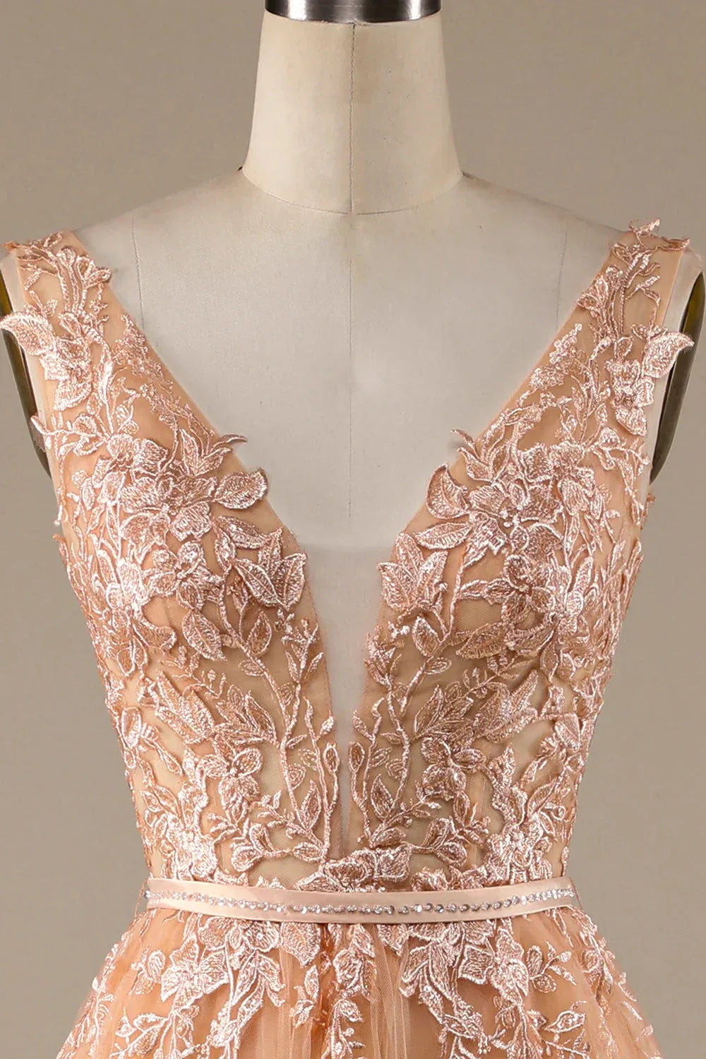 Sleeveless Deep V Champagne Floral Lace Tulle A-Line Evening Dress With Train