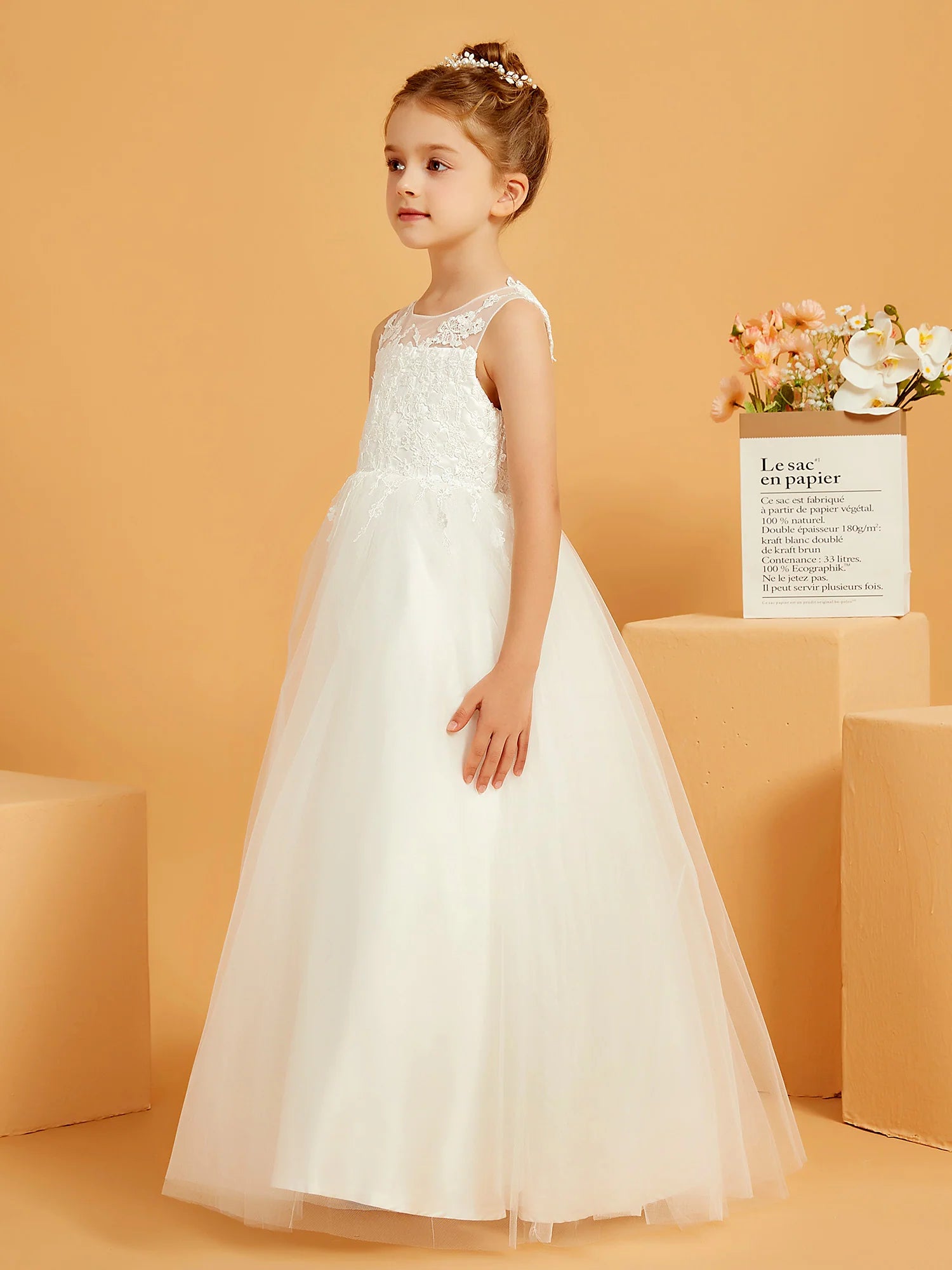 Sleeveless Illusion Neck Floral Lace White Tulle Floor Length Flower Girl Dresses