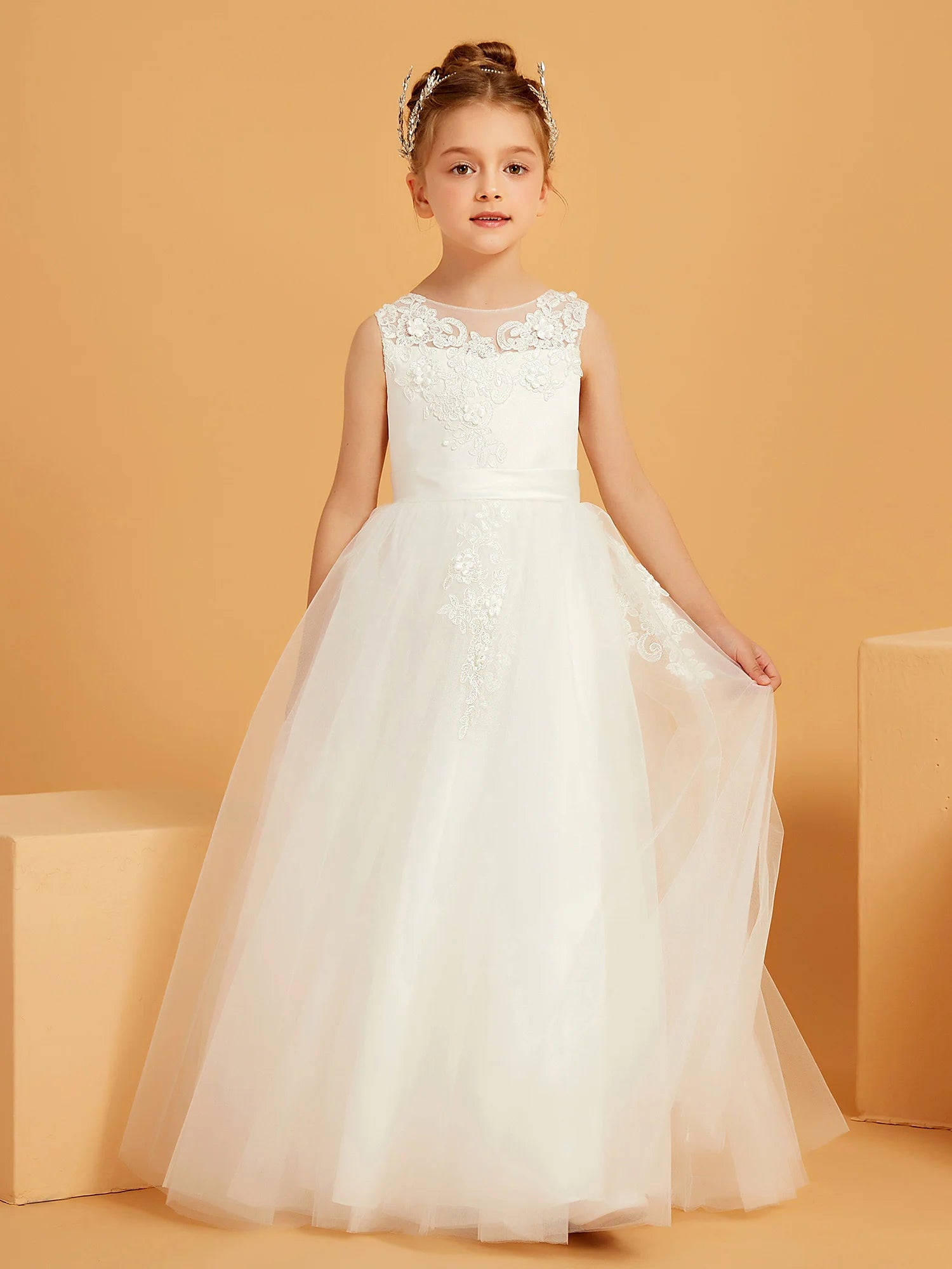 Sleeveless Illusion Round Neck V Back Floral Lace White Tulle Floor Length Flower Girl Dresses