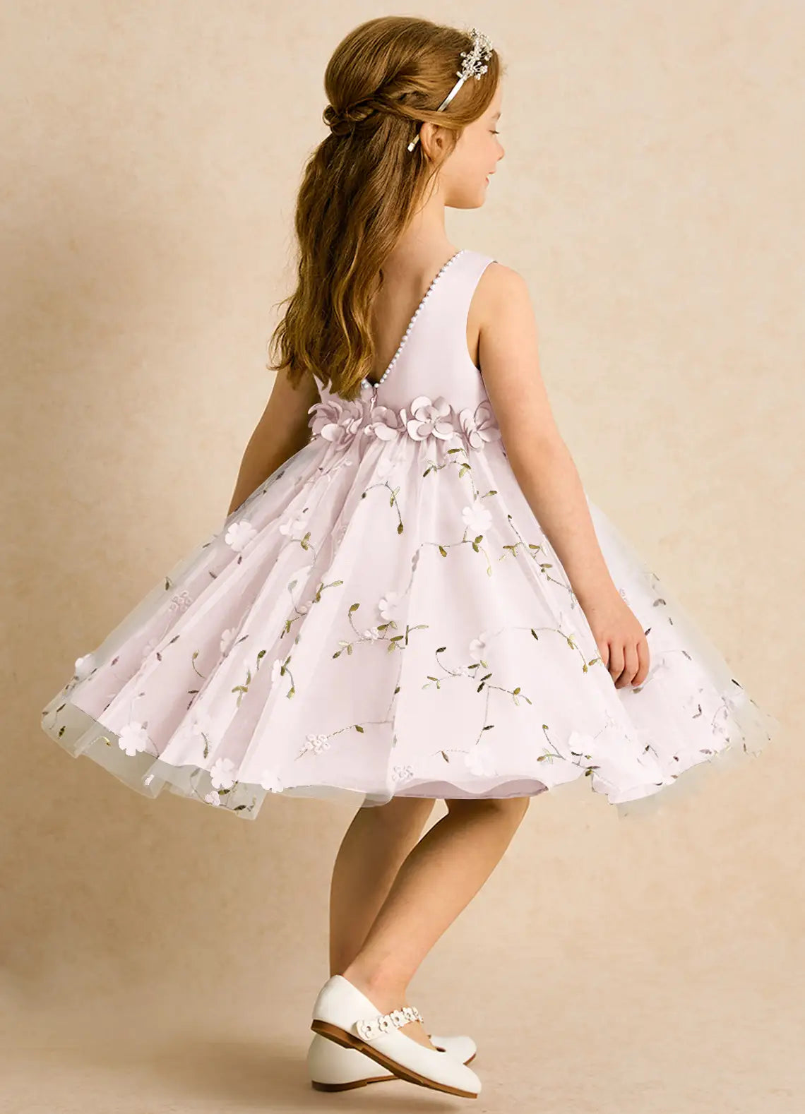Sleeveless Pearl Trim Round Neck V Back Floral Embroidered Light Lavender Tulle Knee-Length Flower Girl Dresses
