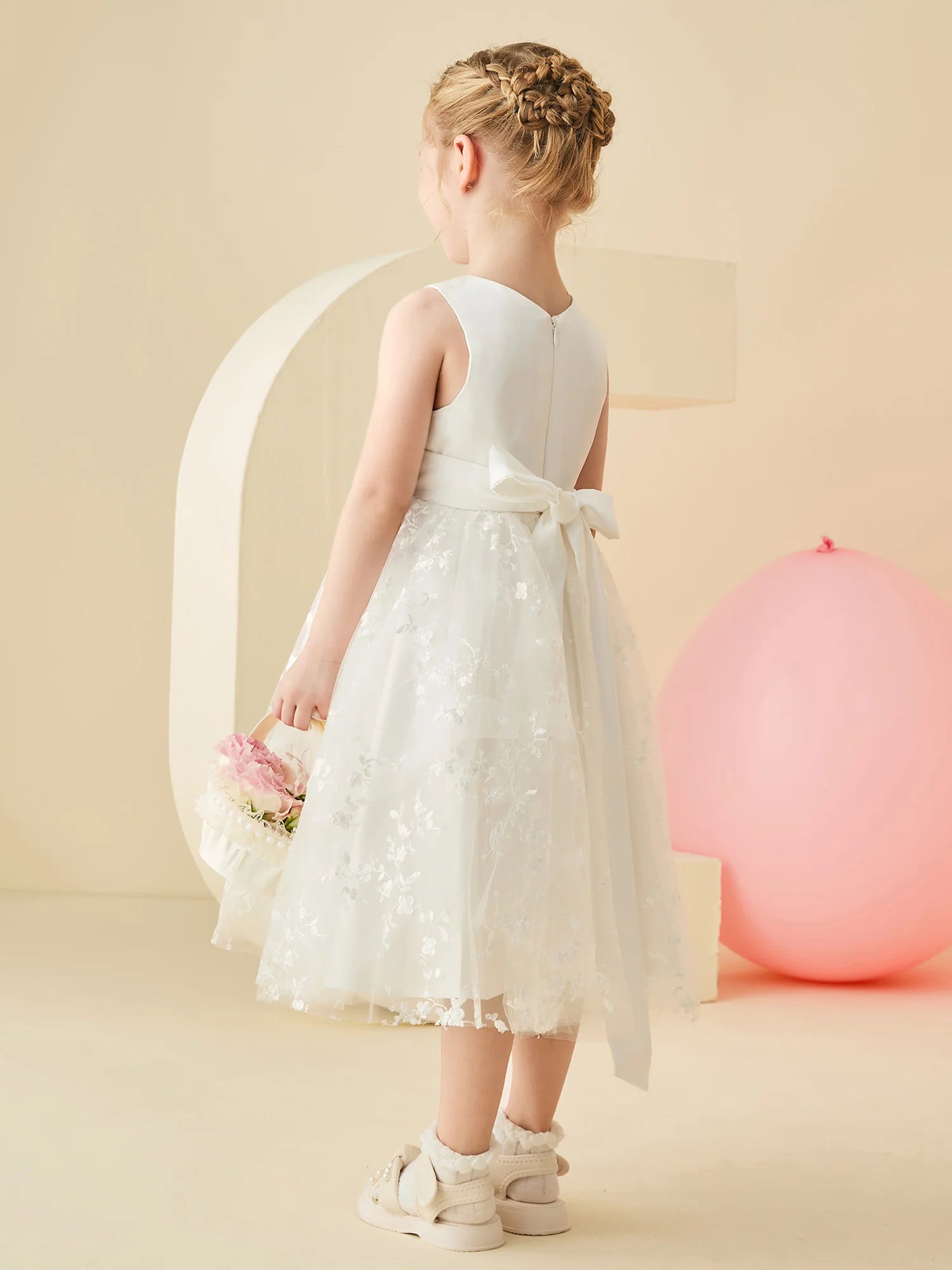 Sleeveless Round Neck Back Bow Floral Embroidery White Tulle Midi Length Flower Girl Dresses